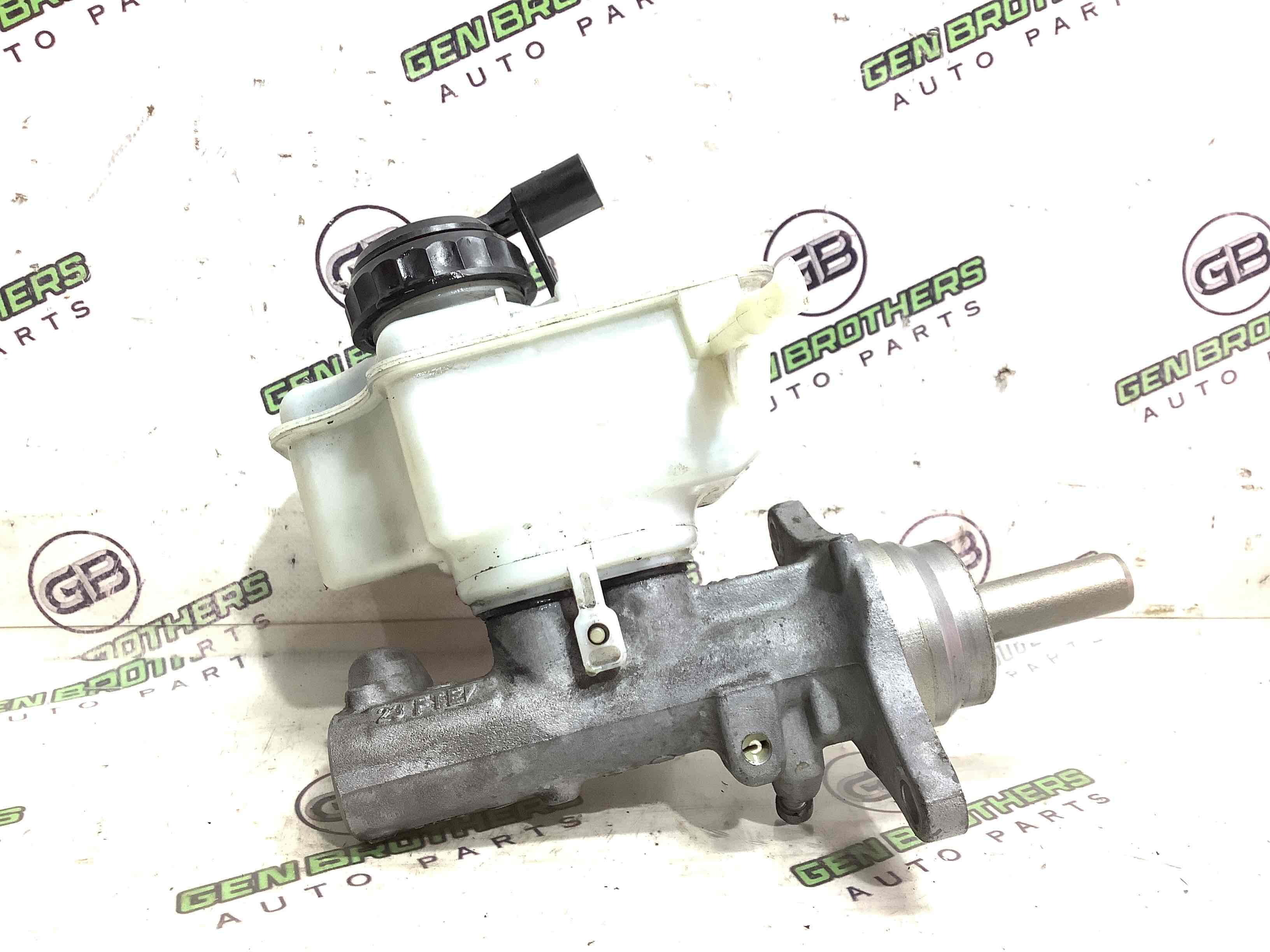 Циліндр гальмівний головний