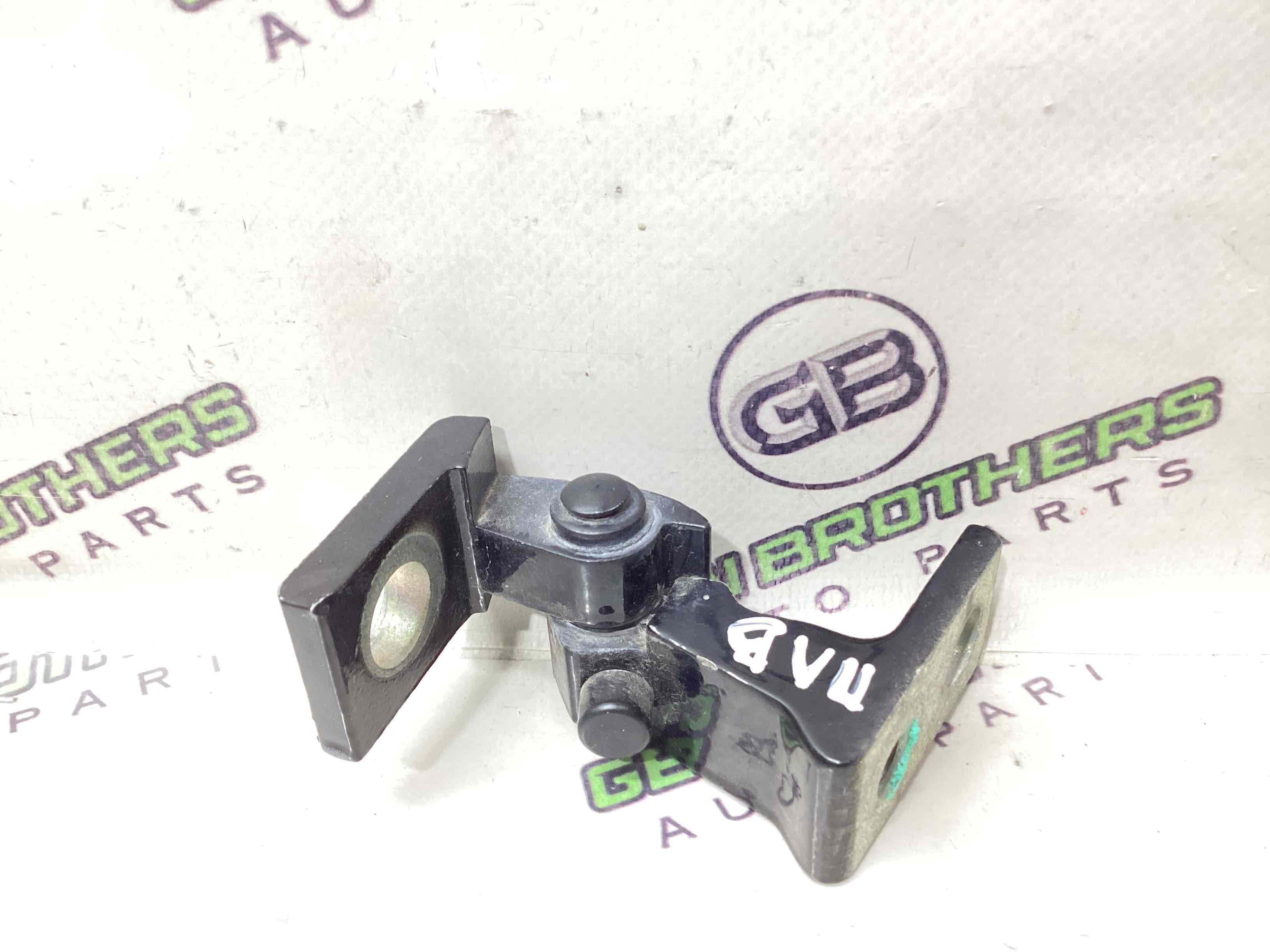 Петля двері, замок двері