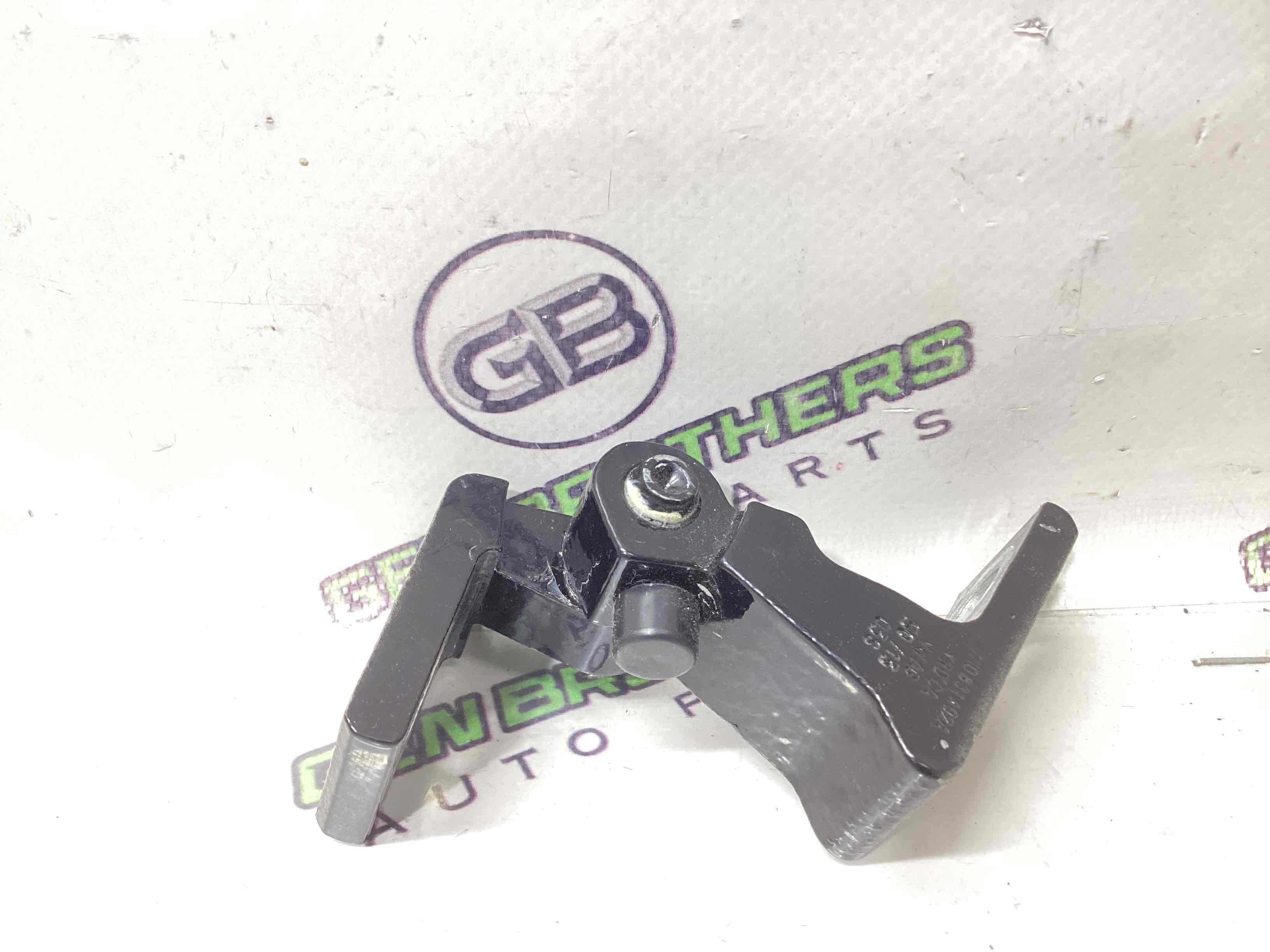 Петля двері, замок двері