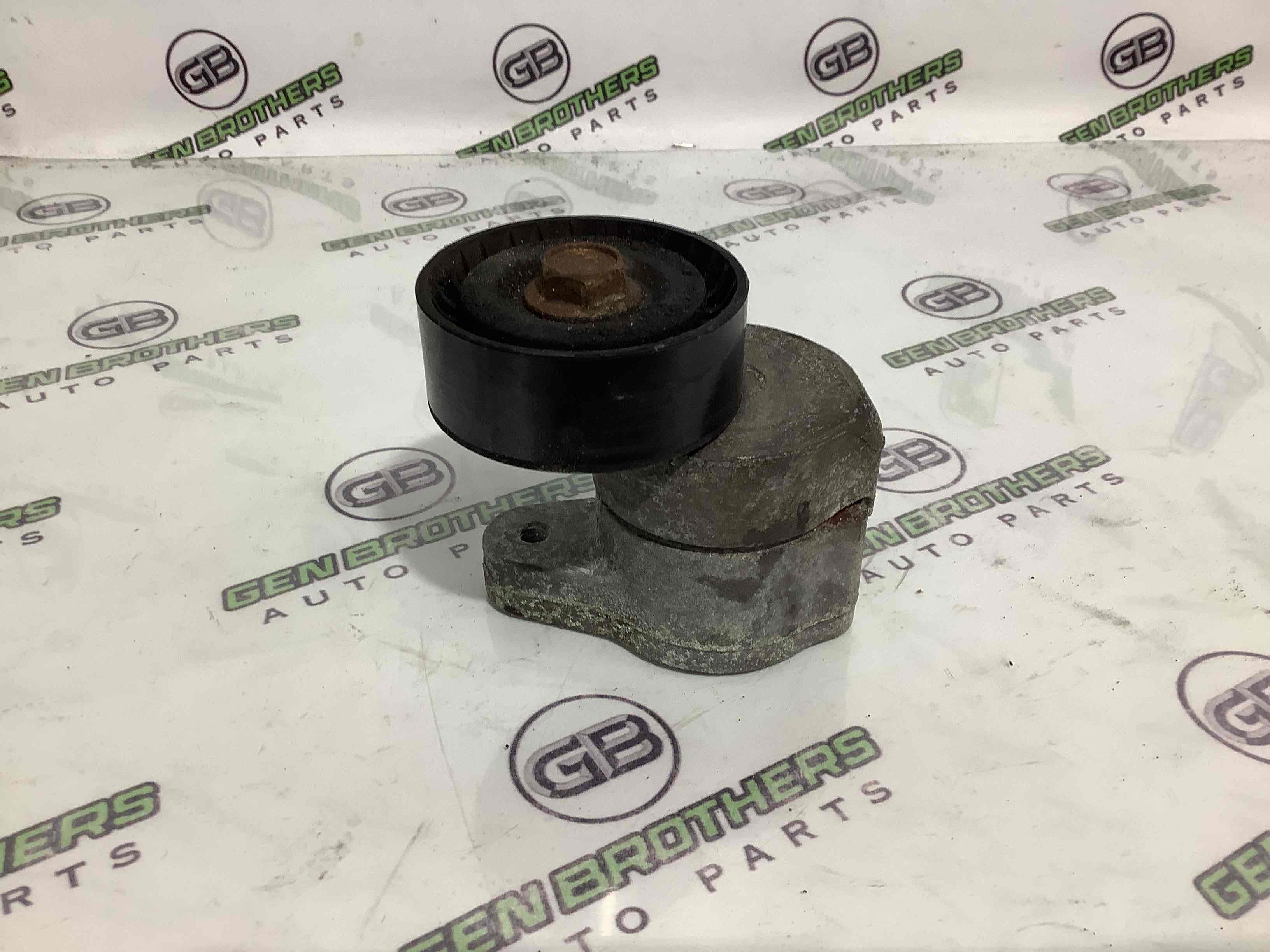 Механізм натягу ременя, ланцюга, ролика