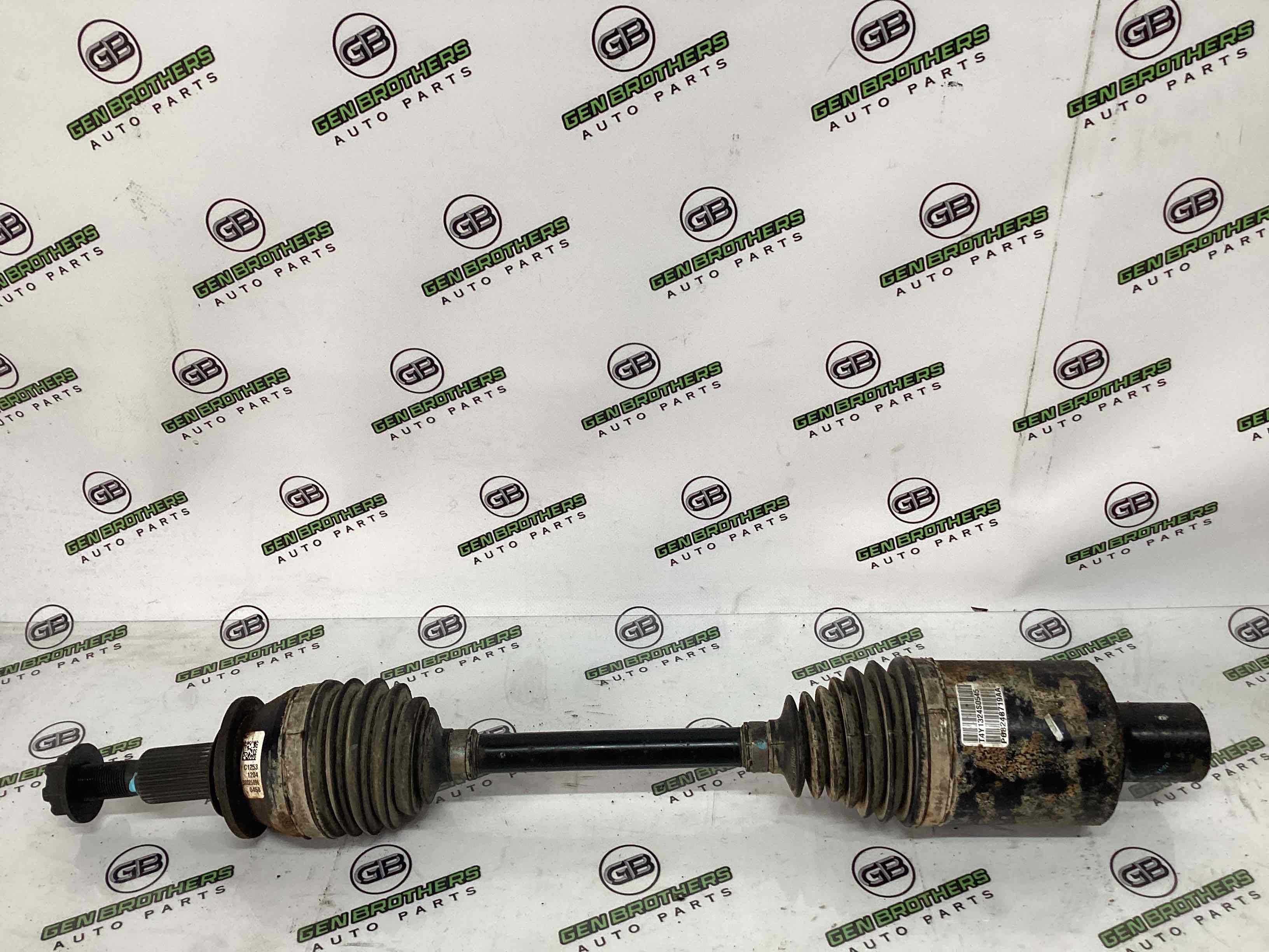 Привід піввісь задня права