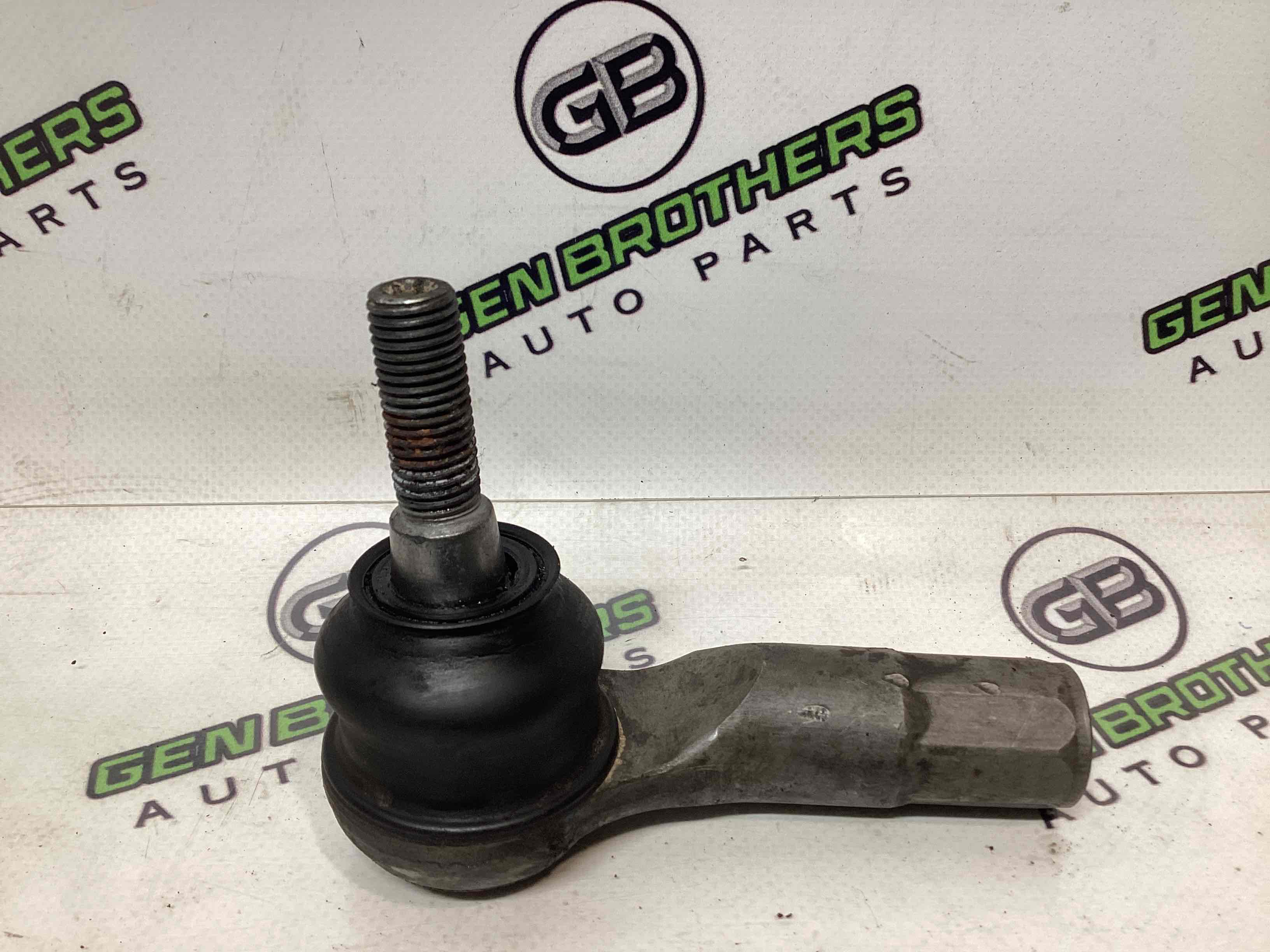 Тяга рульова, наконечник