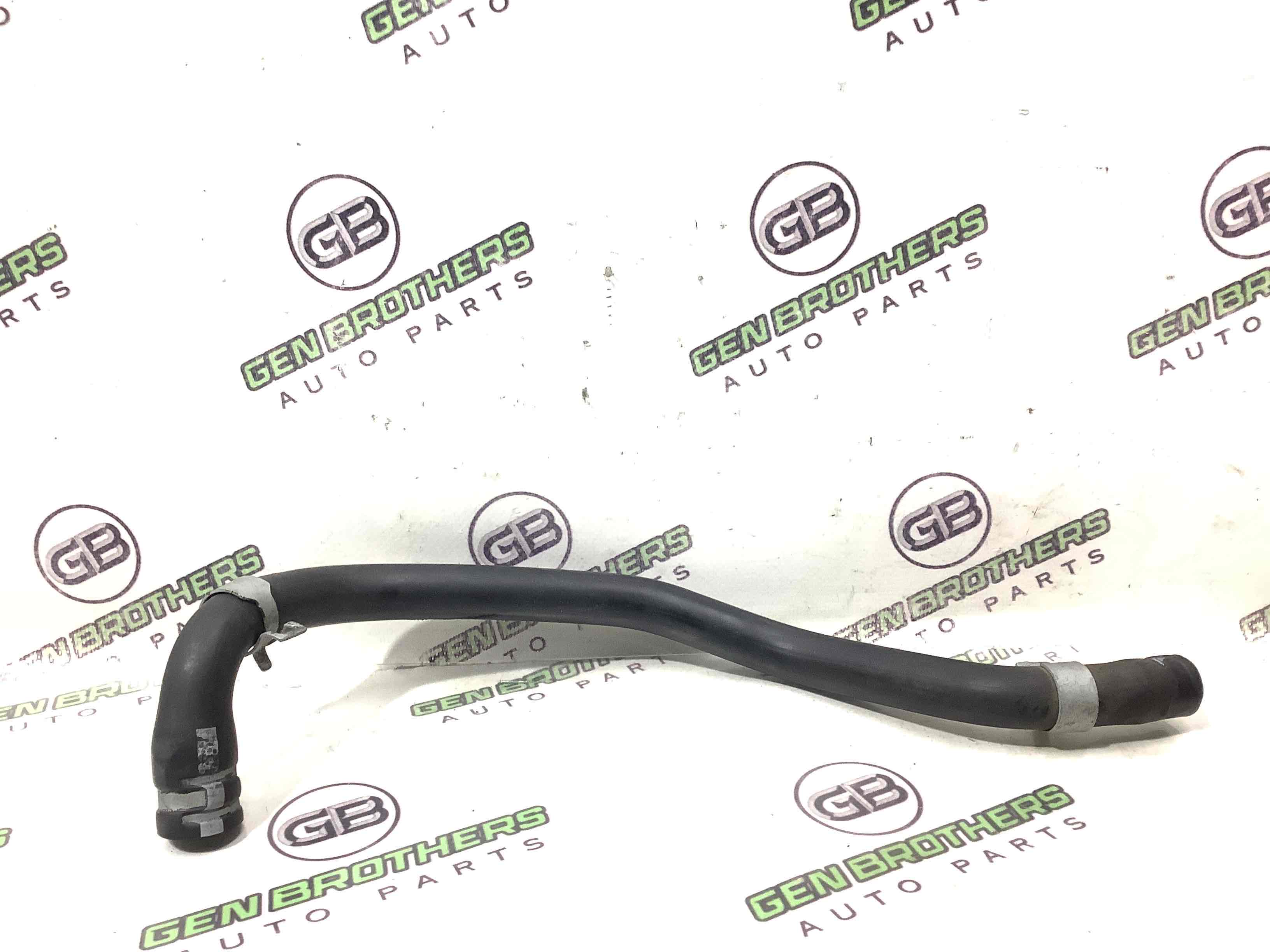 Патрубок трубопровід, шланг