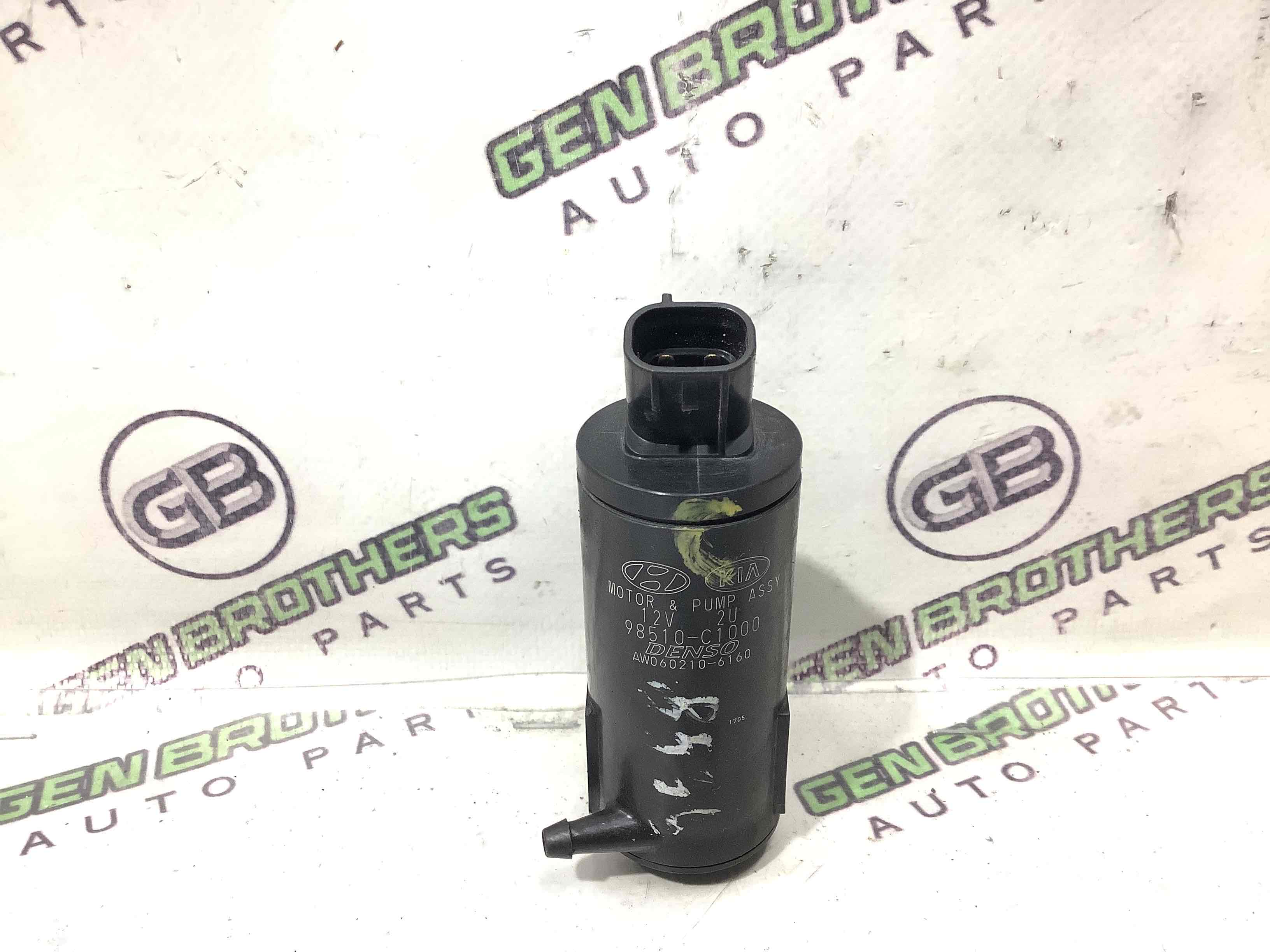 Форсунка омивача, насос омивача, шланг омивача