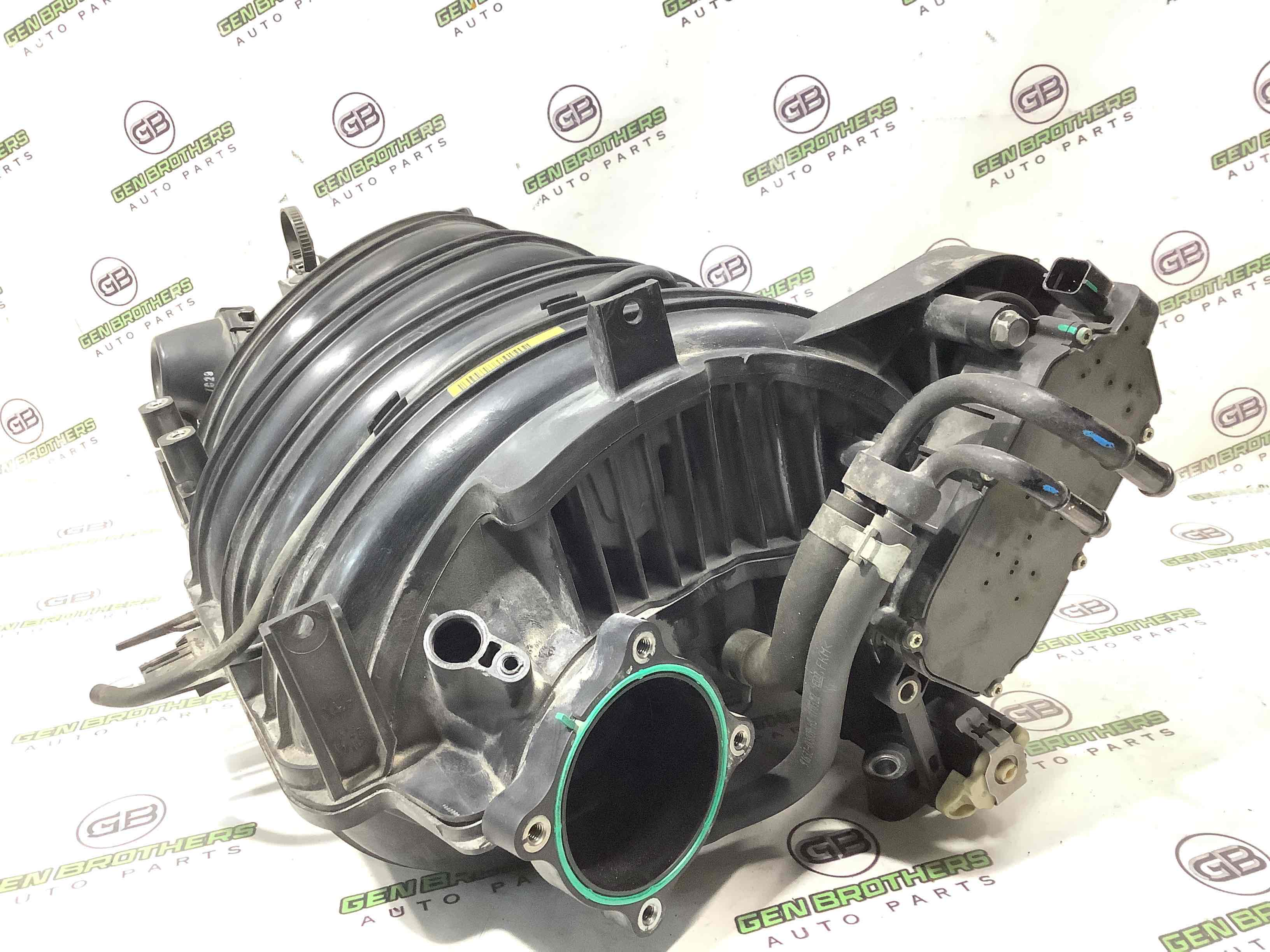 Колектор впускний