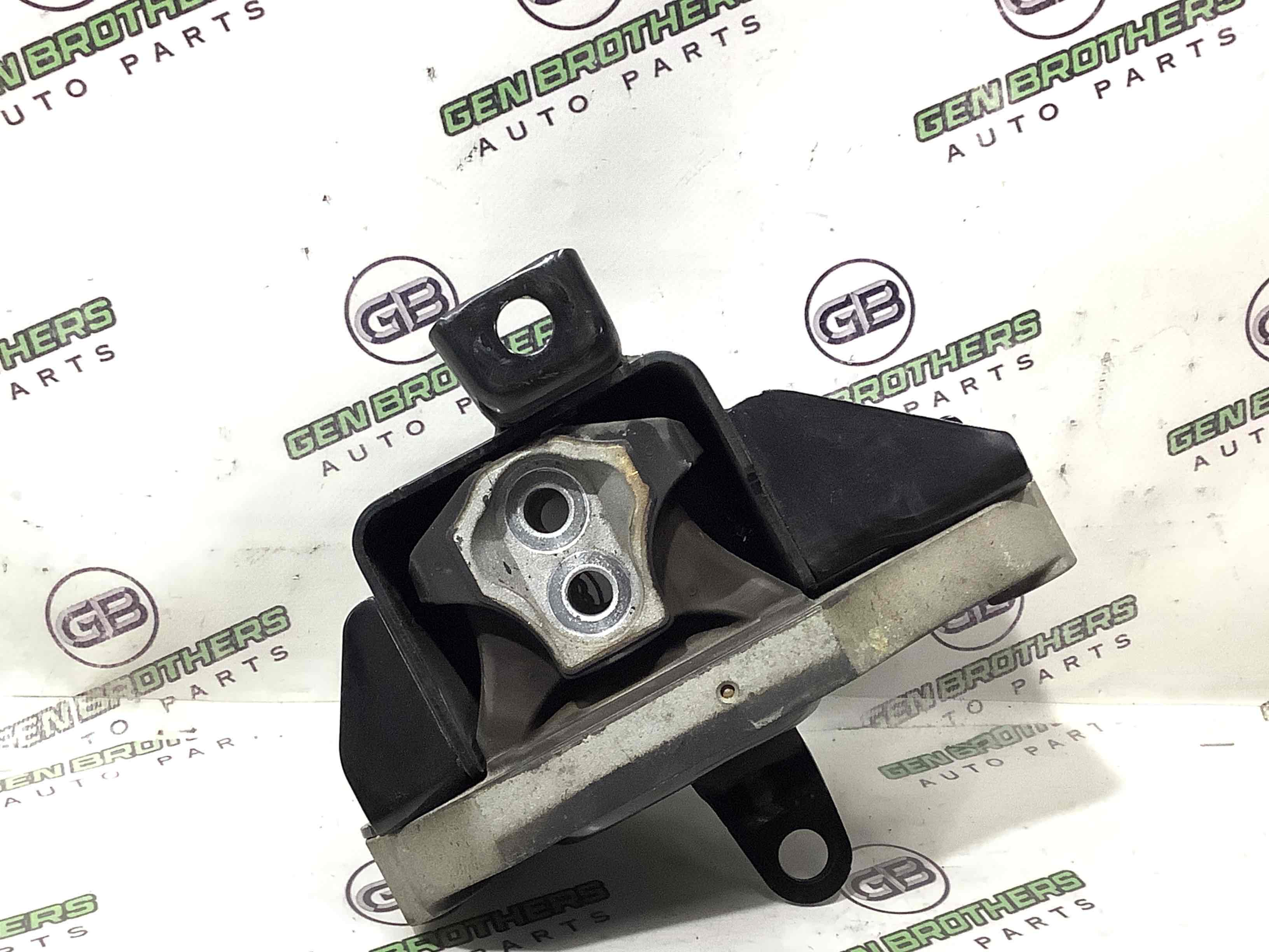 Подушка кріплення двигуна