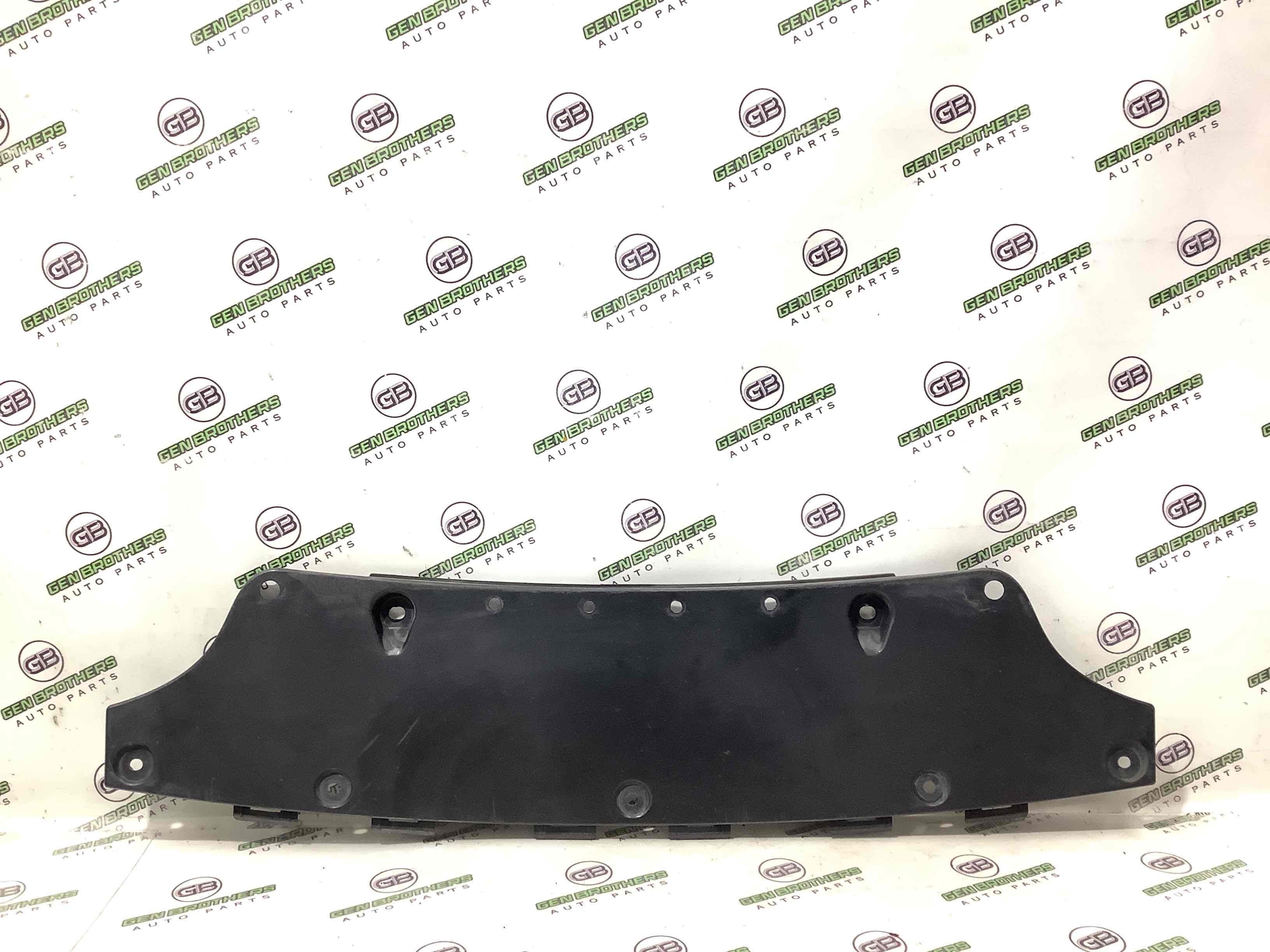 Захист заднього бампера