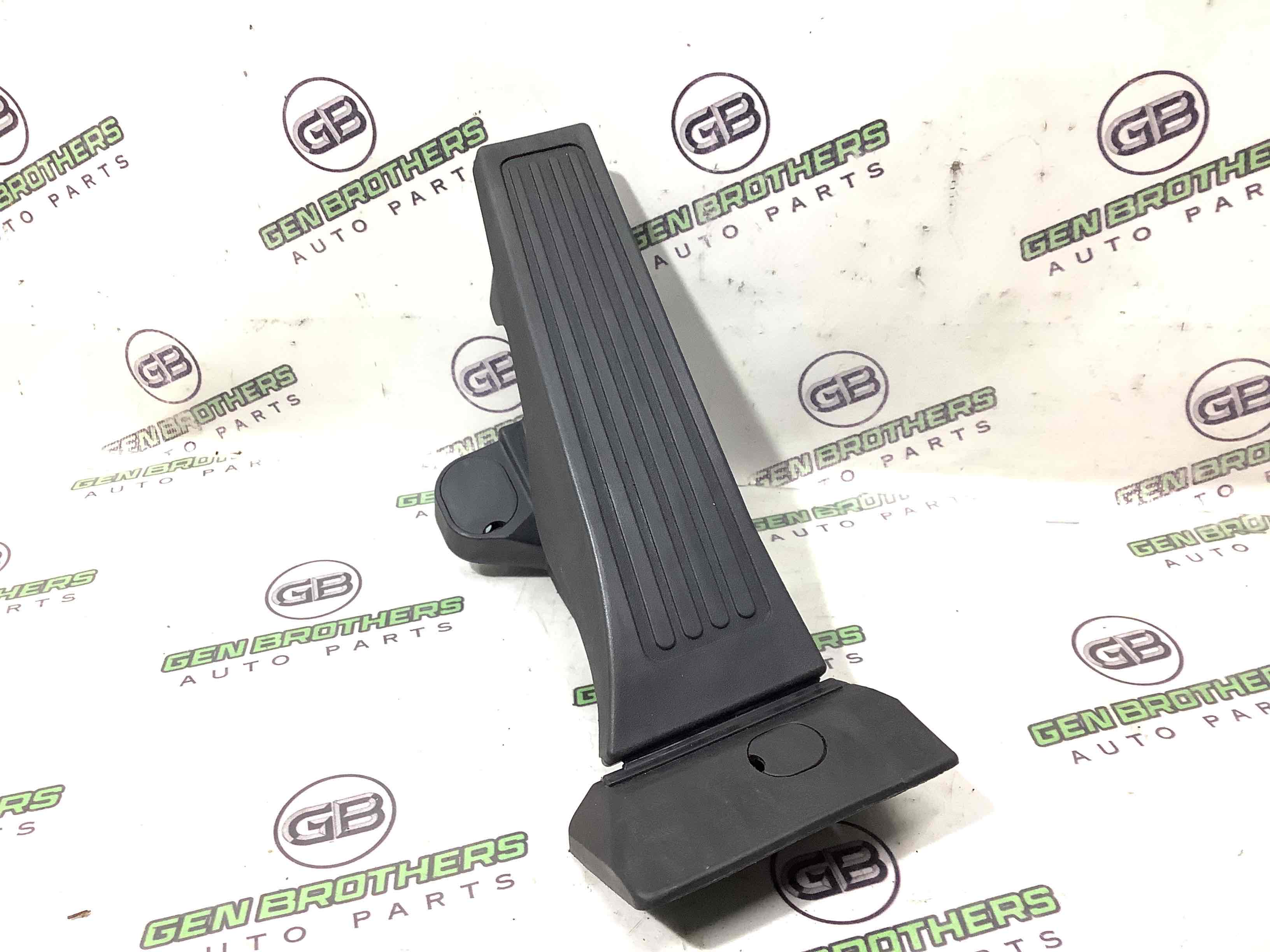 Педаль газу