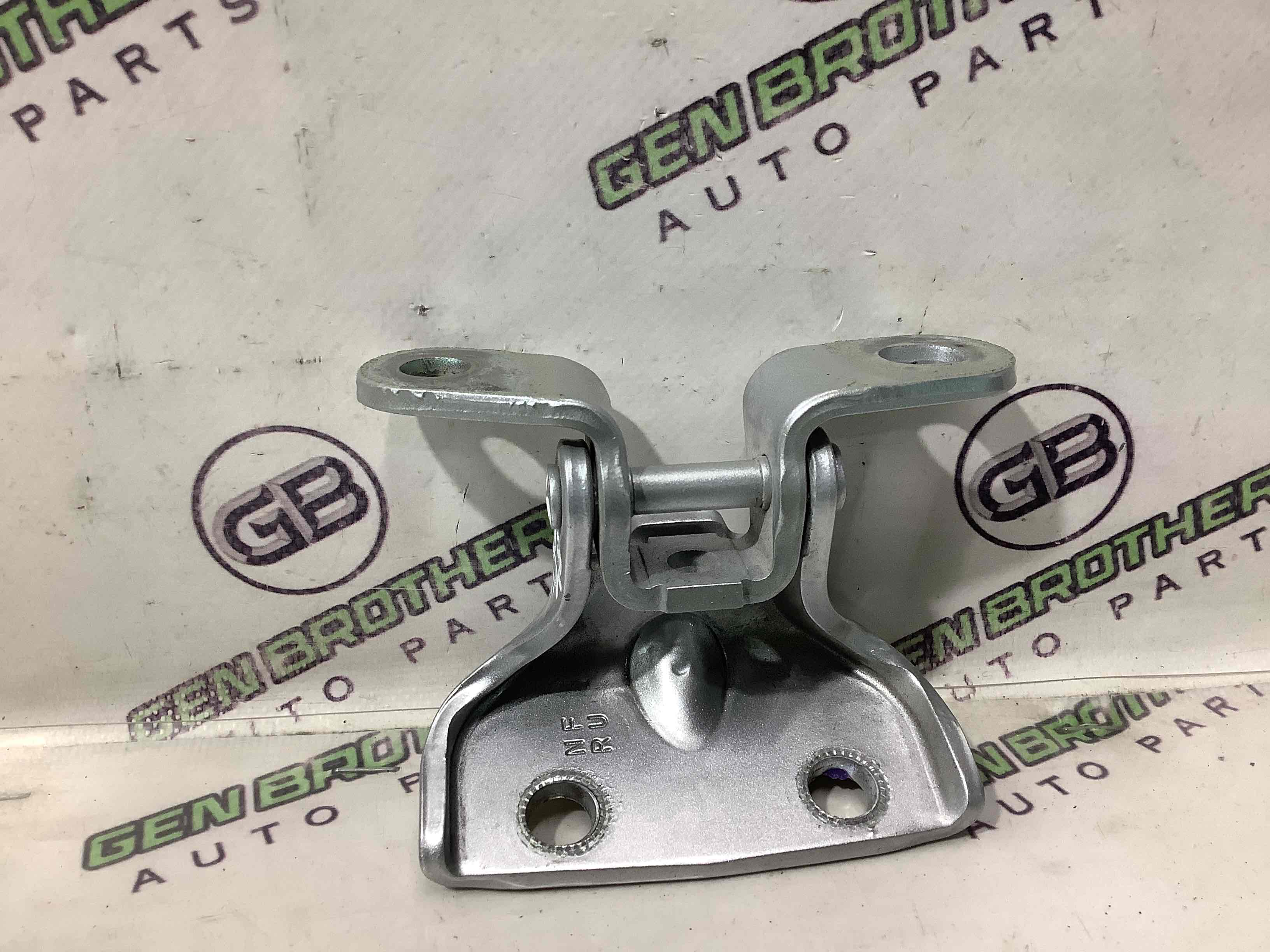 Петля двері, замок двері