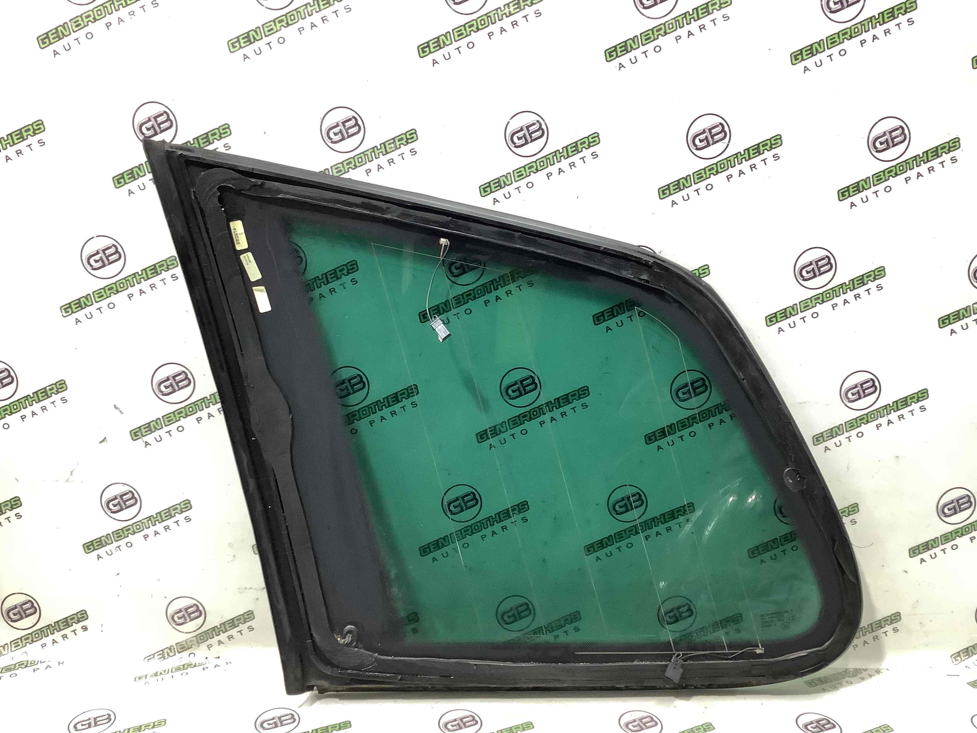 Козирок сонцезахисний