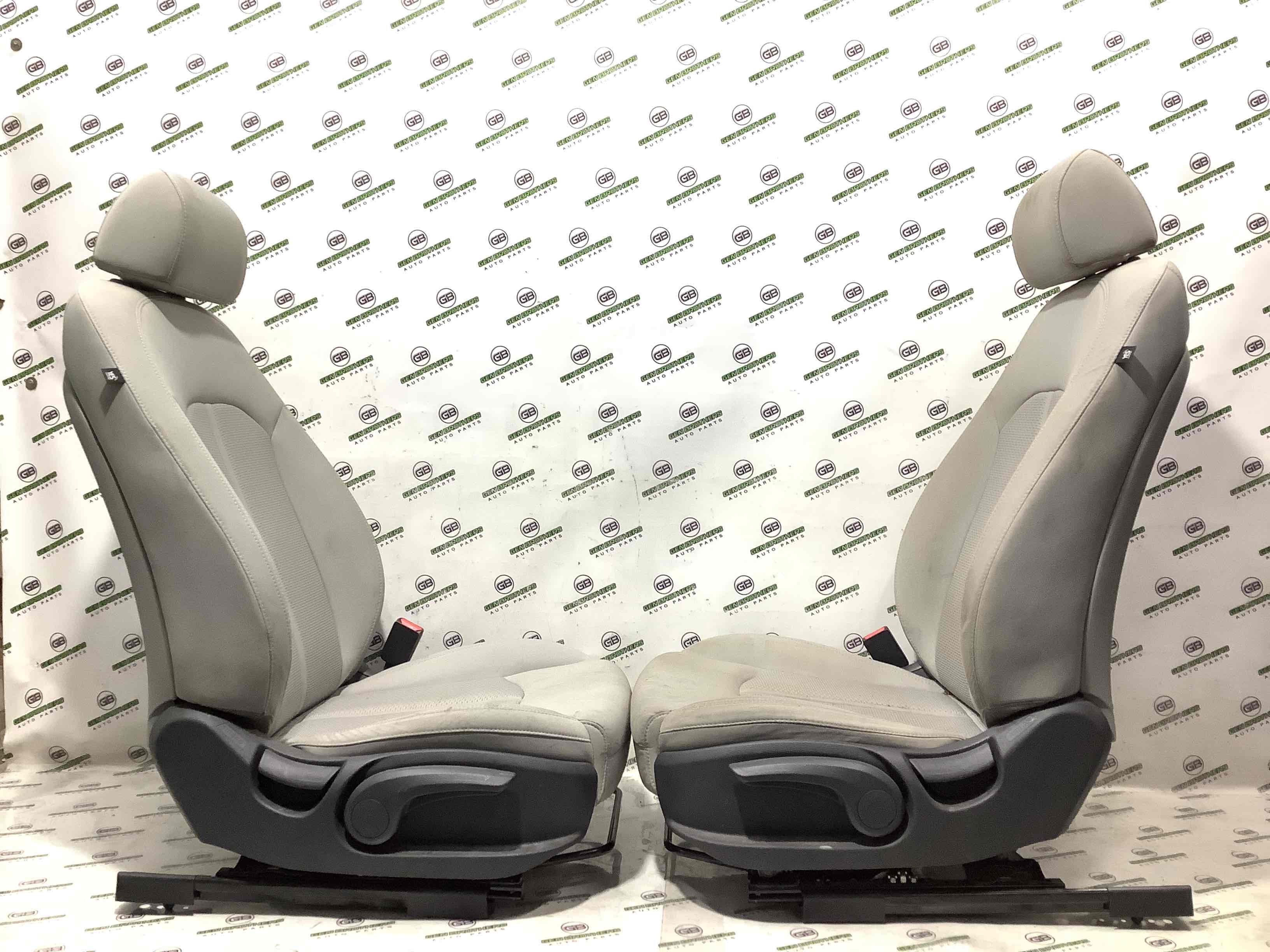 Салон комплект сидінь