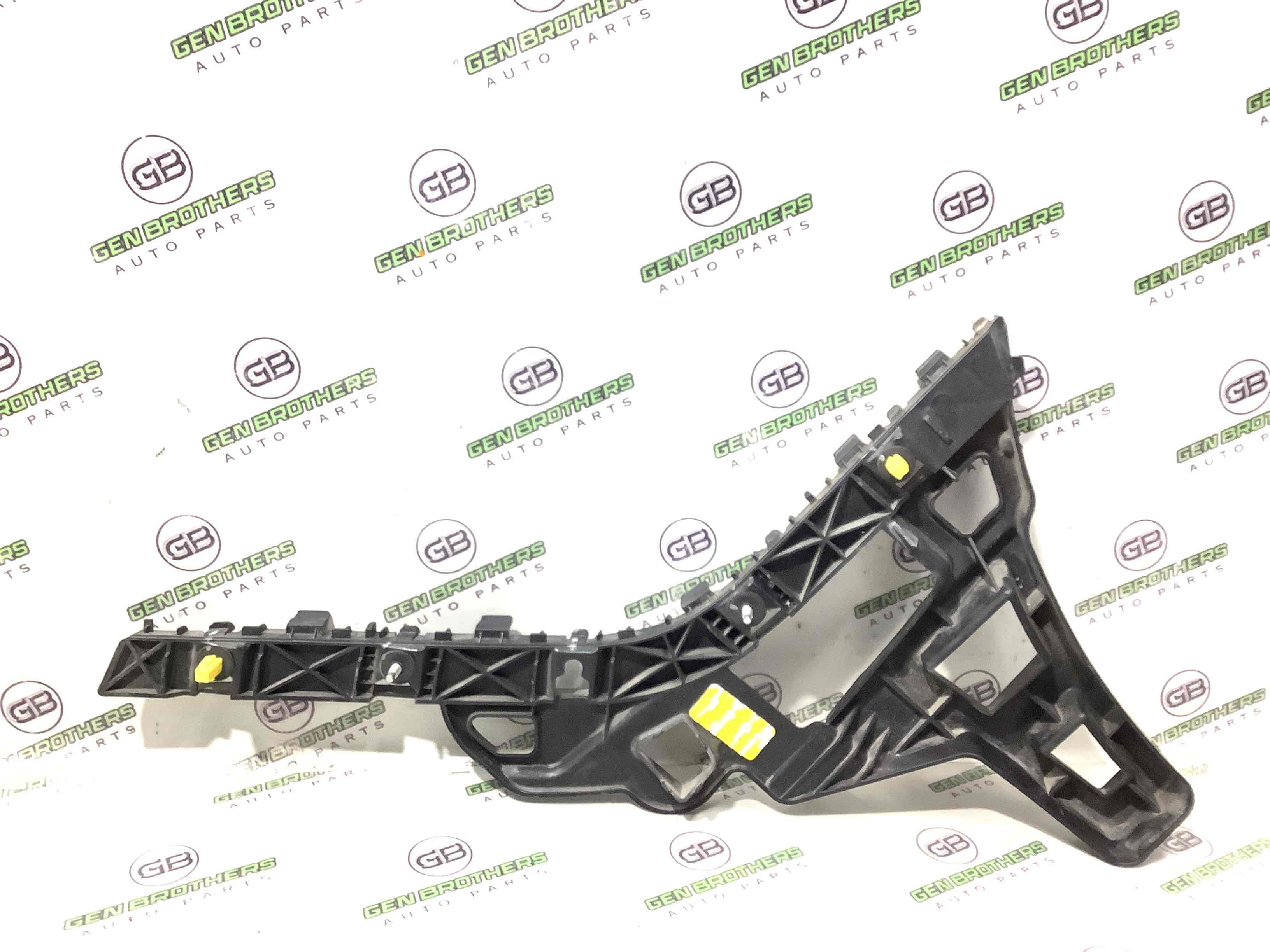 Кріплення заднього бампера ліве