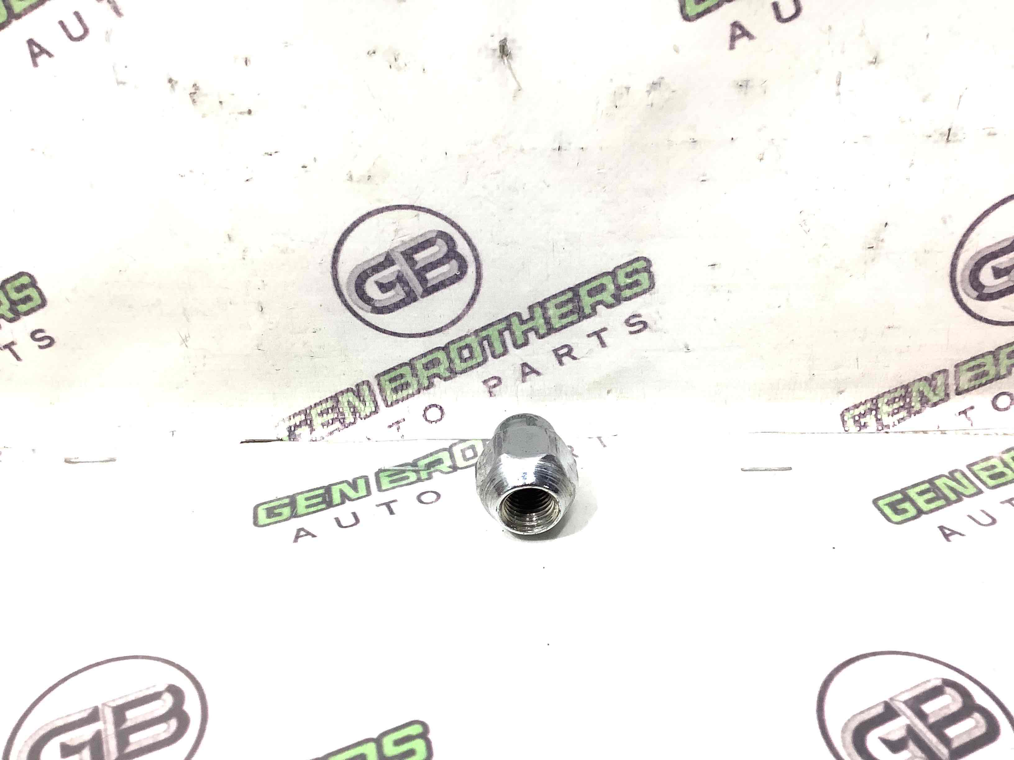 Колісні болти, гайки