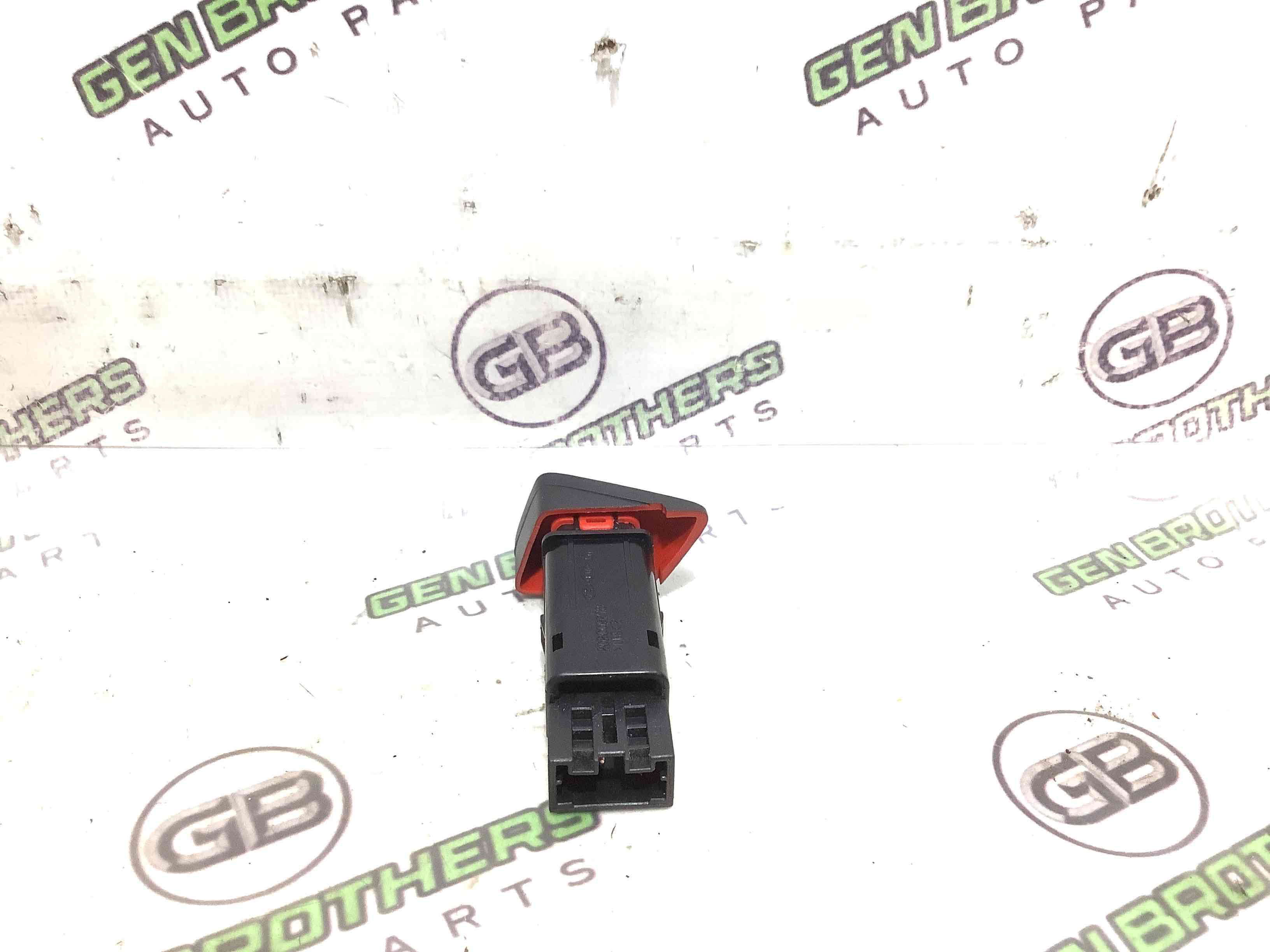 Кнопка аварийной сигнализации