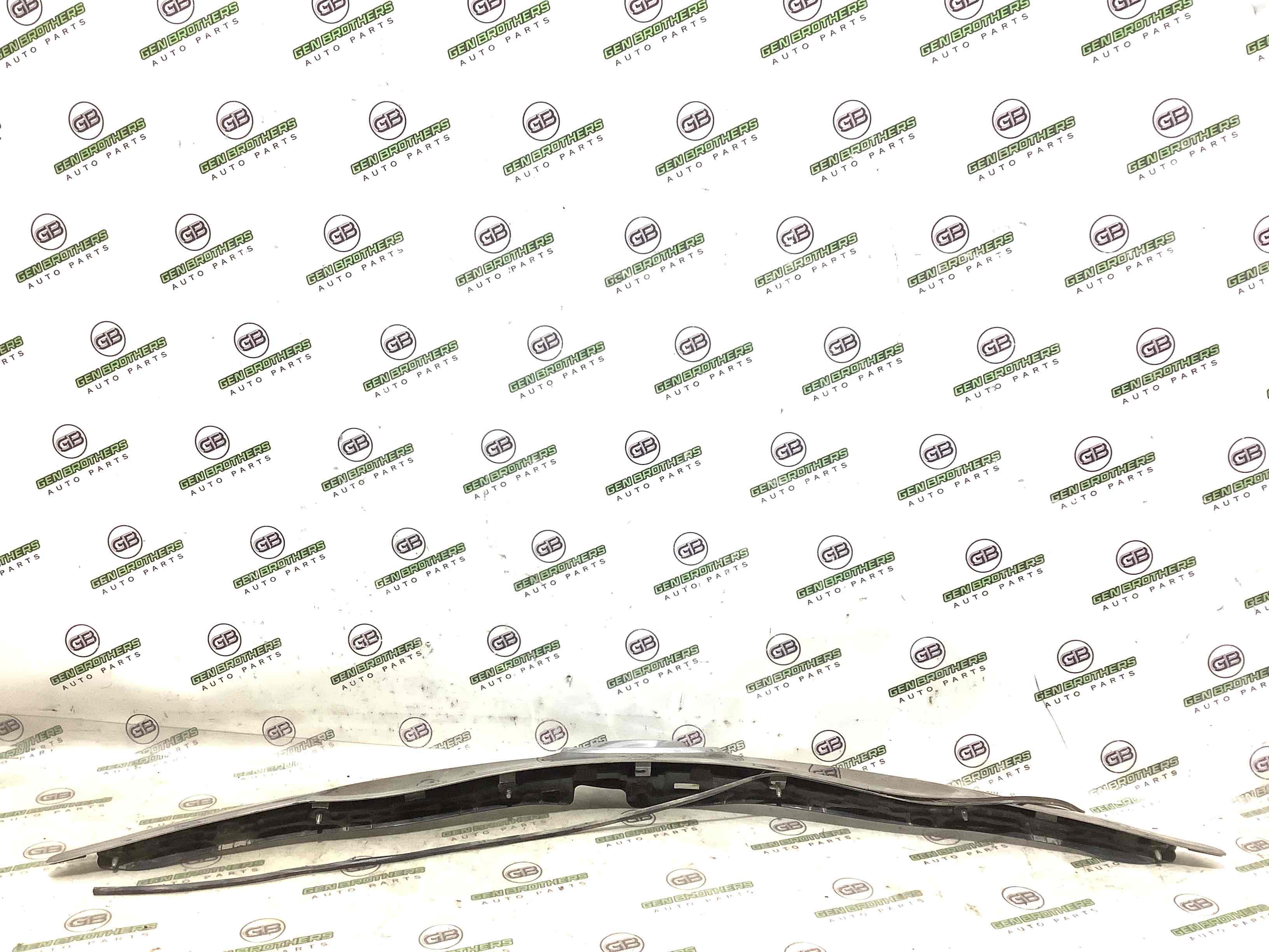 Молдинг капота, накладка, играть на капот.