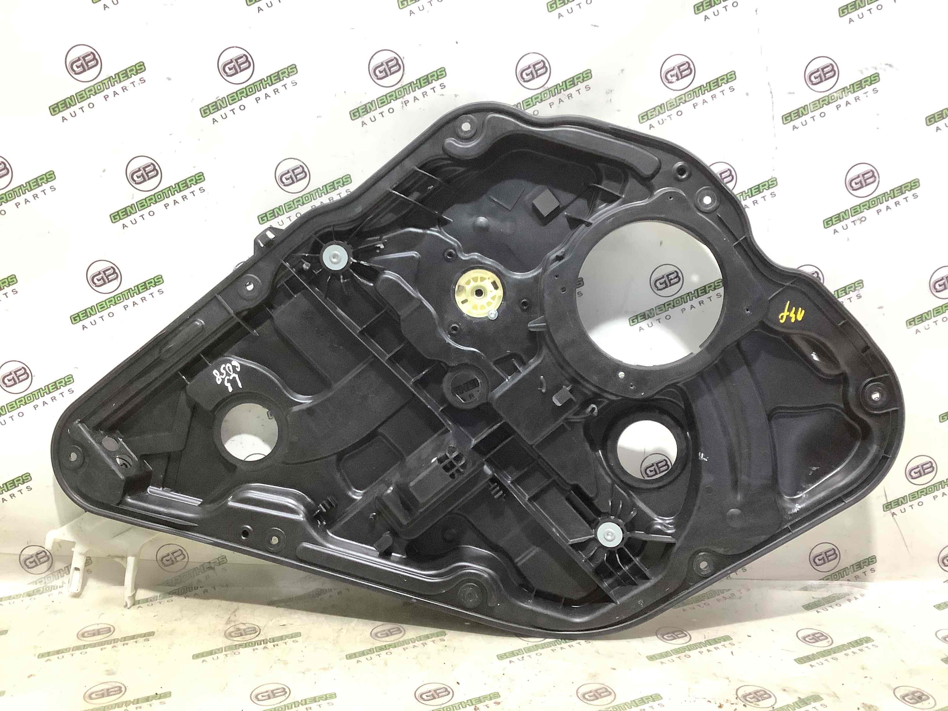 Стеклоподъемник задний левый