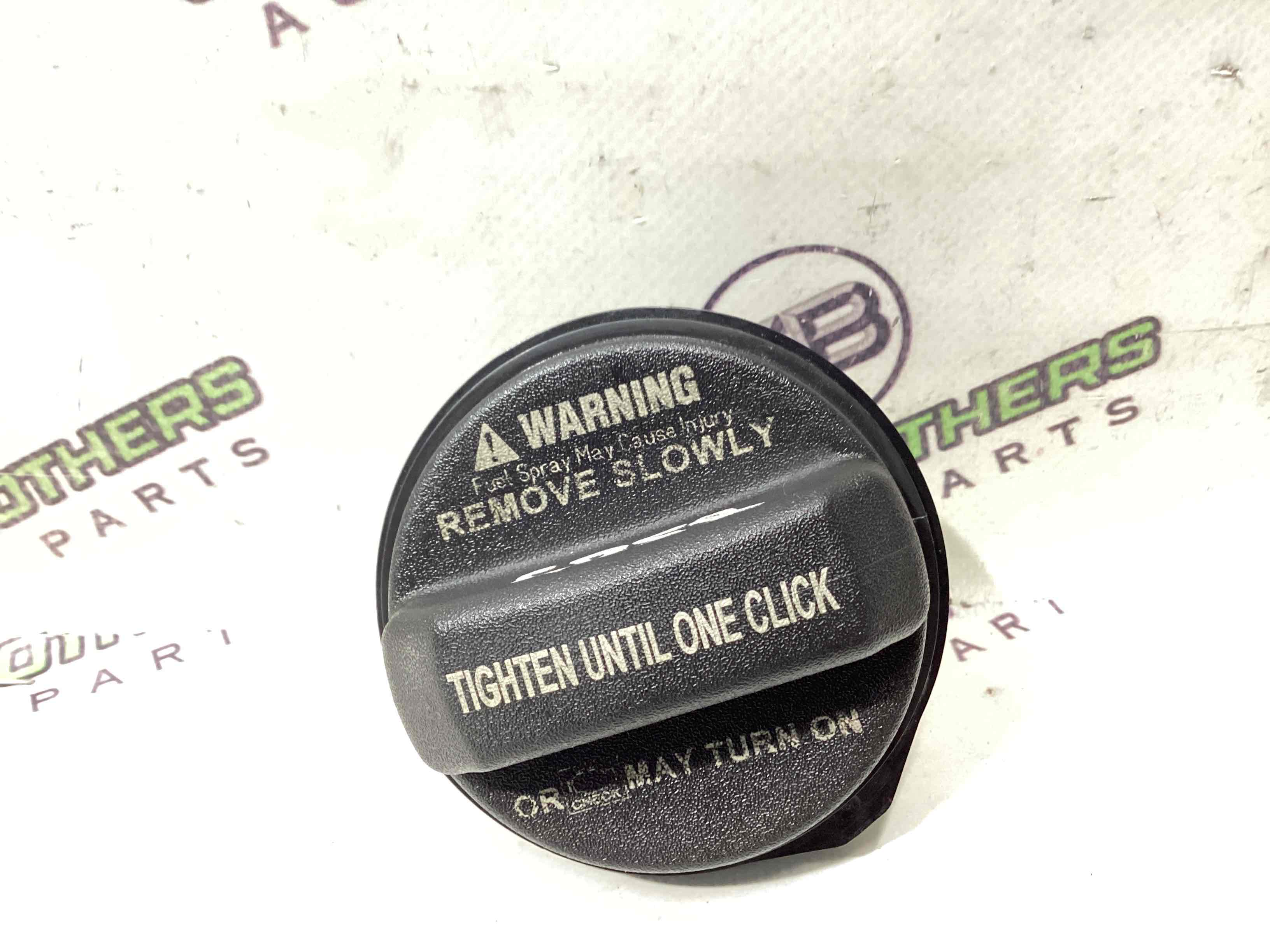 Пробка бака, крышка заливной горловины, дотяжка