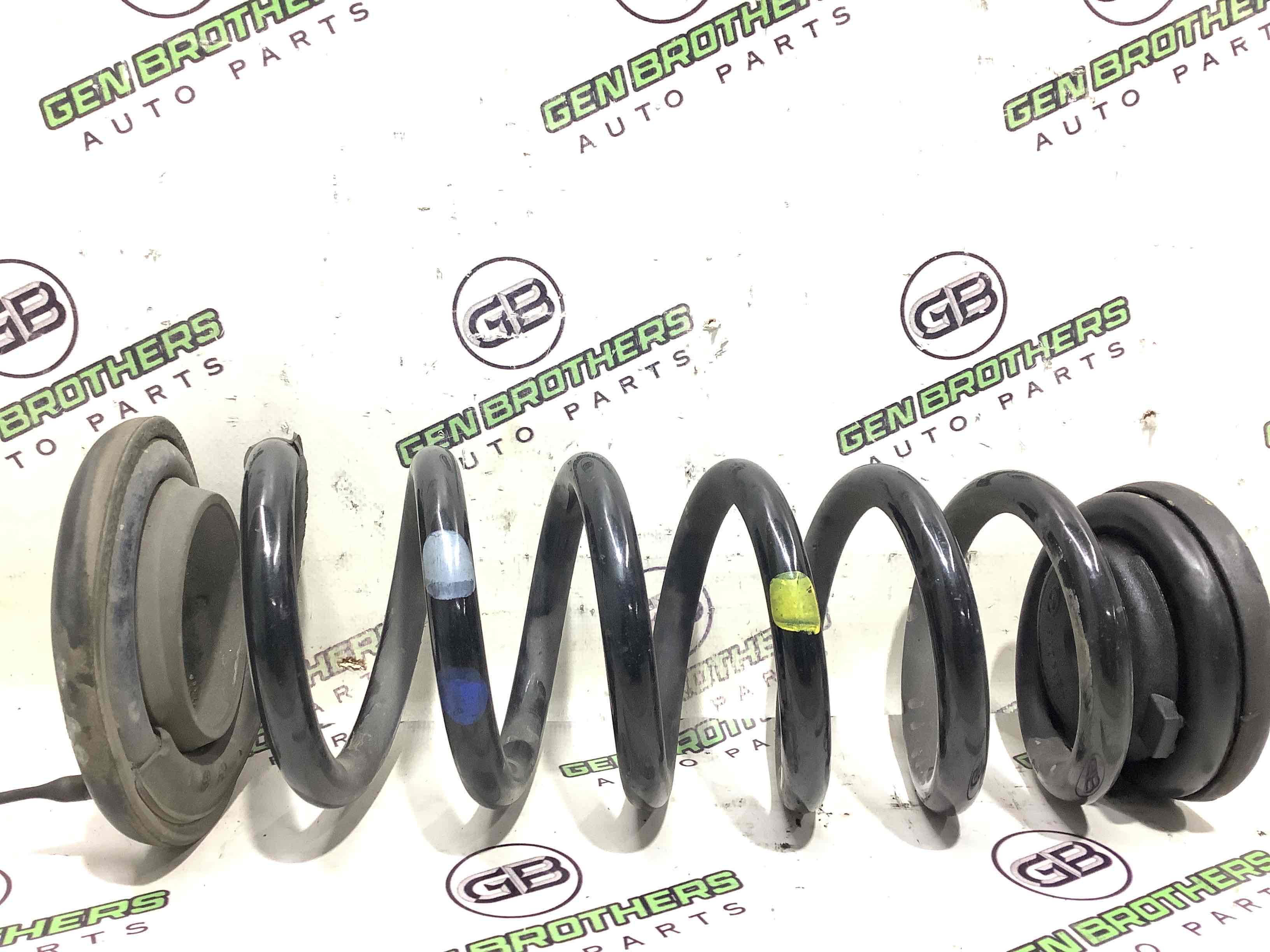 Пружина задняя