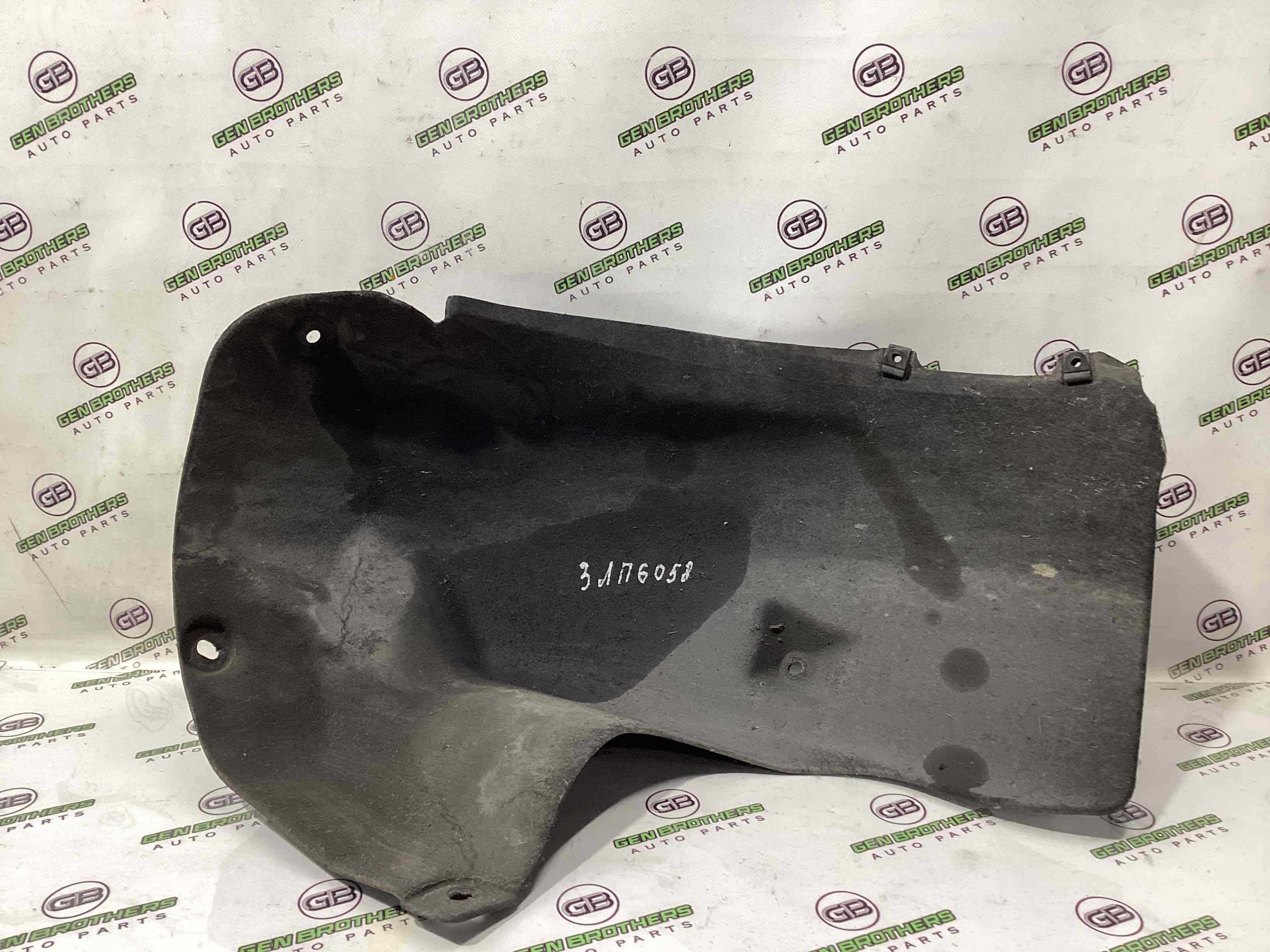 Защита арок задний правый подкрылок