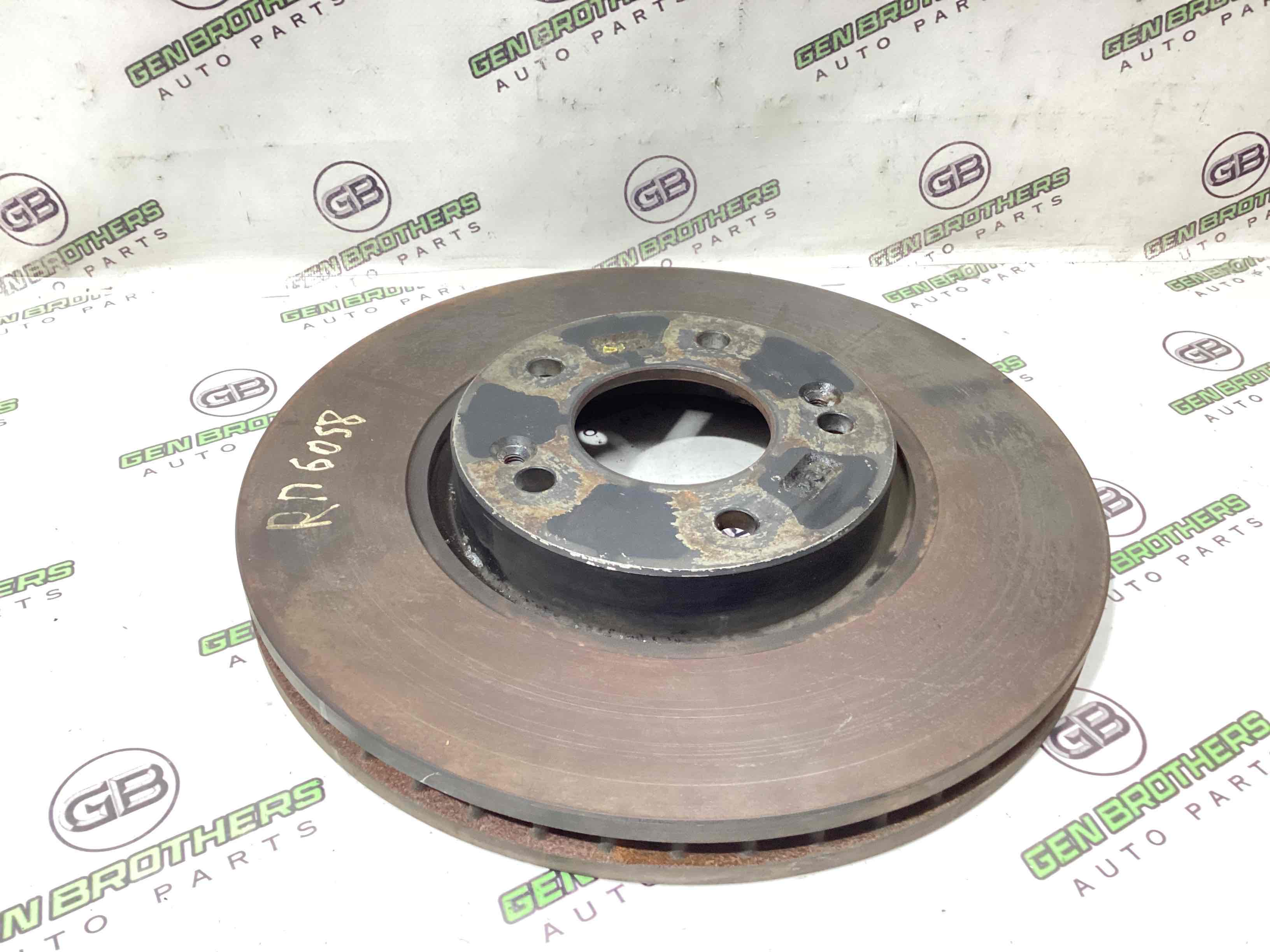 Тормозной диск передний