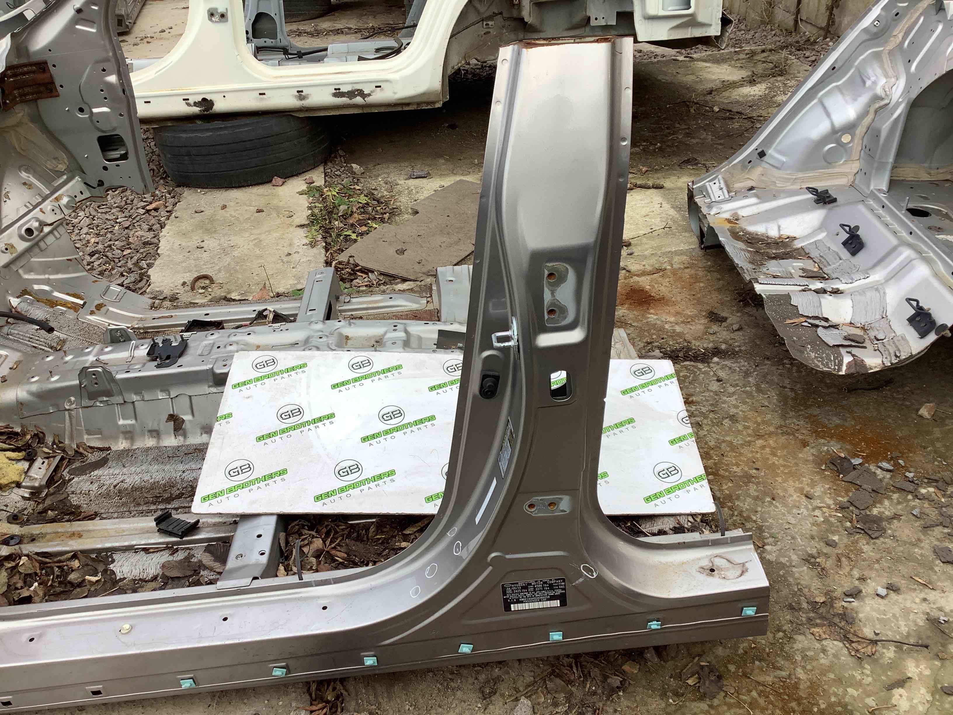 Стойки кузова и пороги