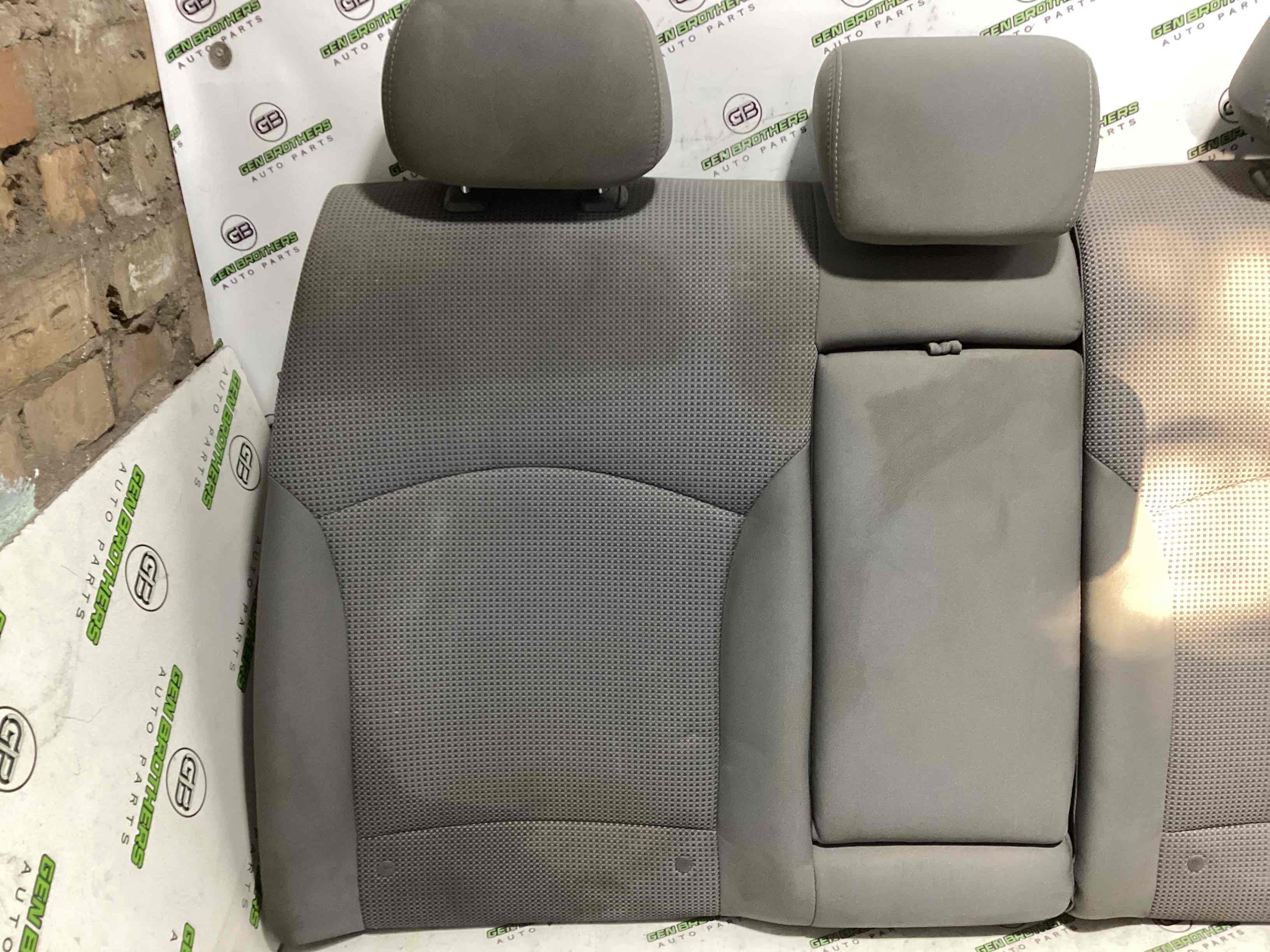 Задний ряд сидений