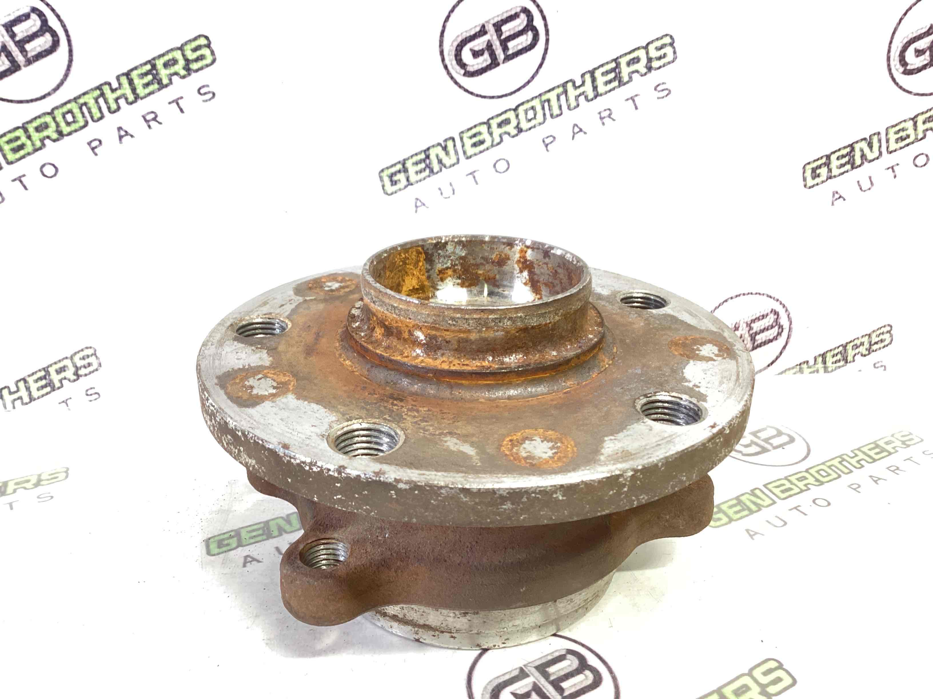 Ступиця передня