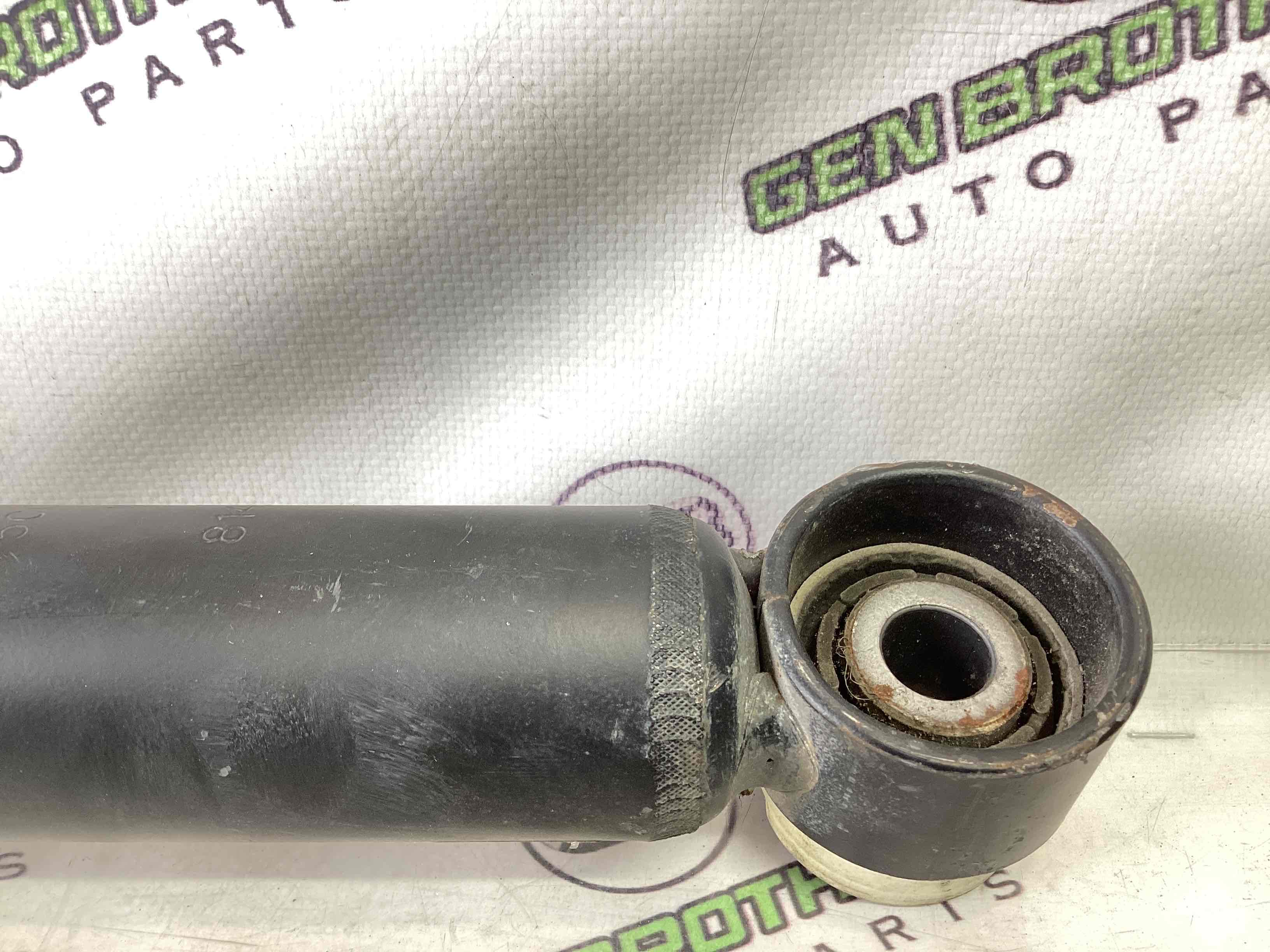 Амортизатор задній загальне