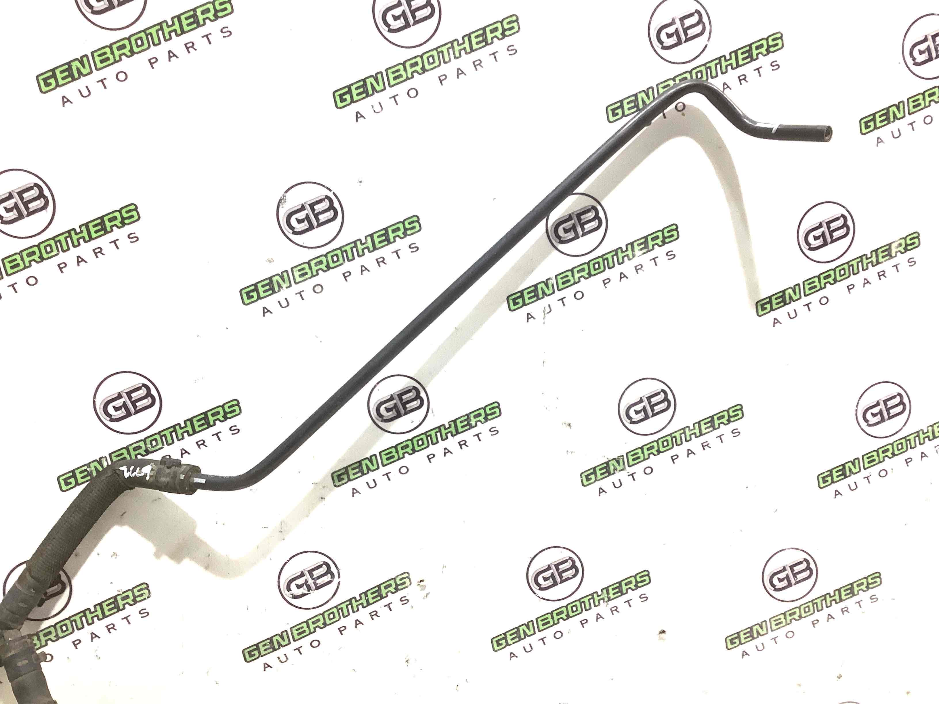 Патрубок трубопровід, шланг