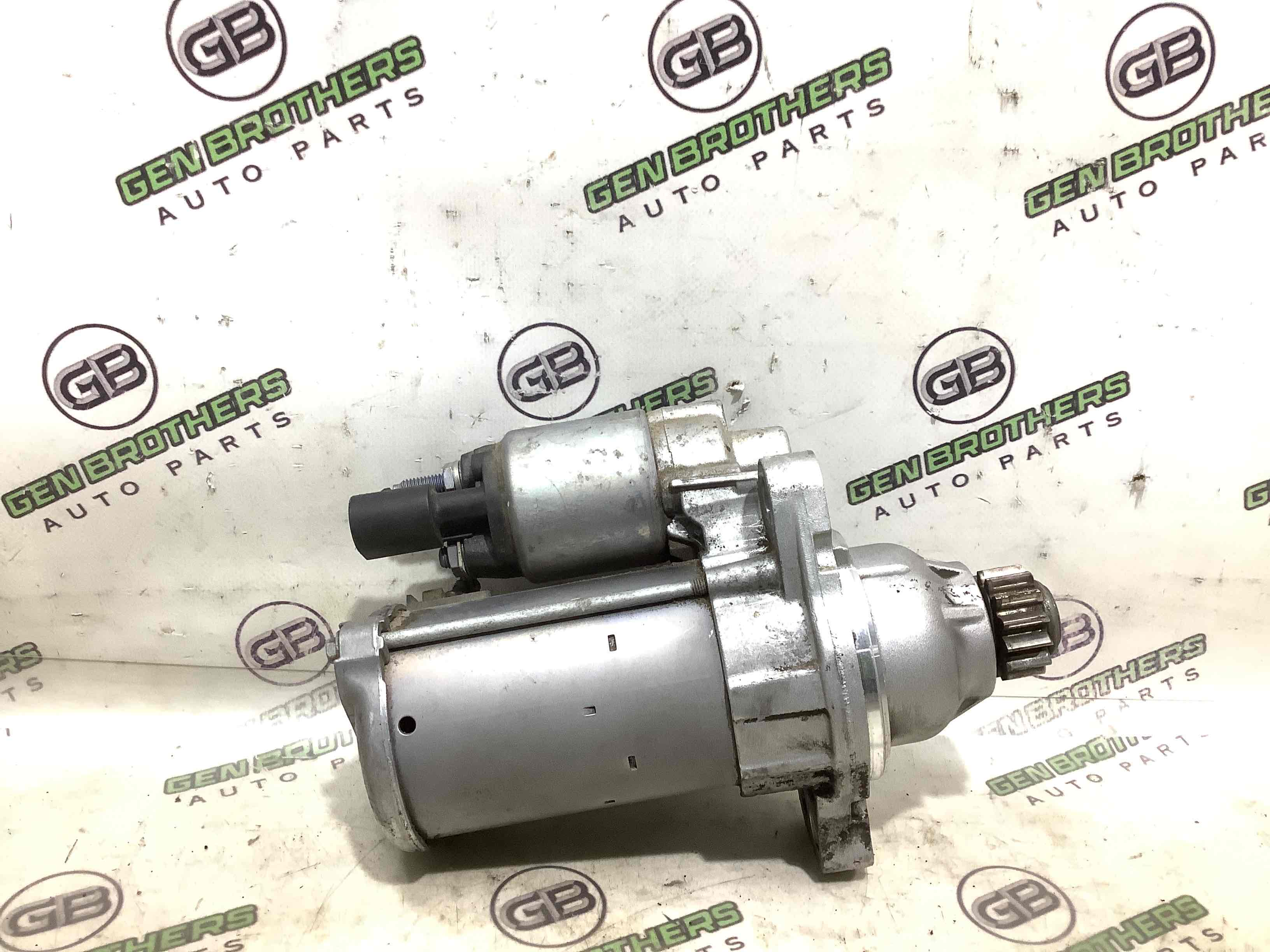 Стартер, кронштейн стартера