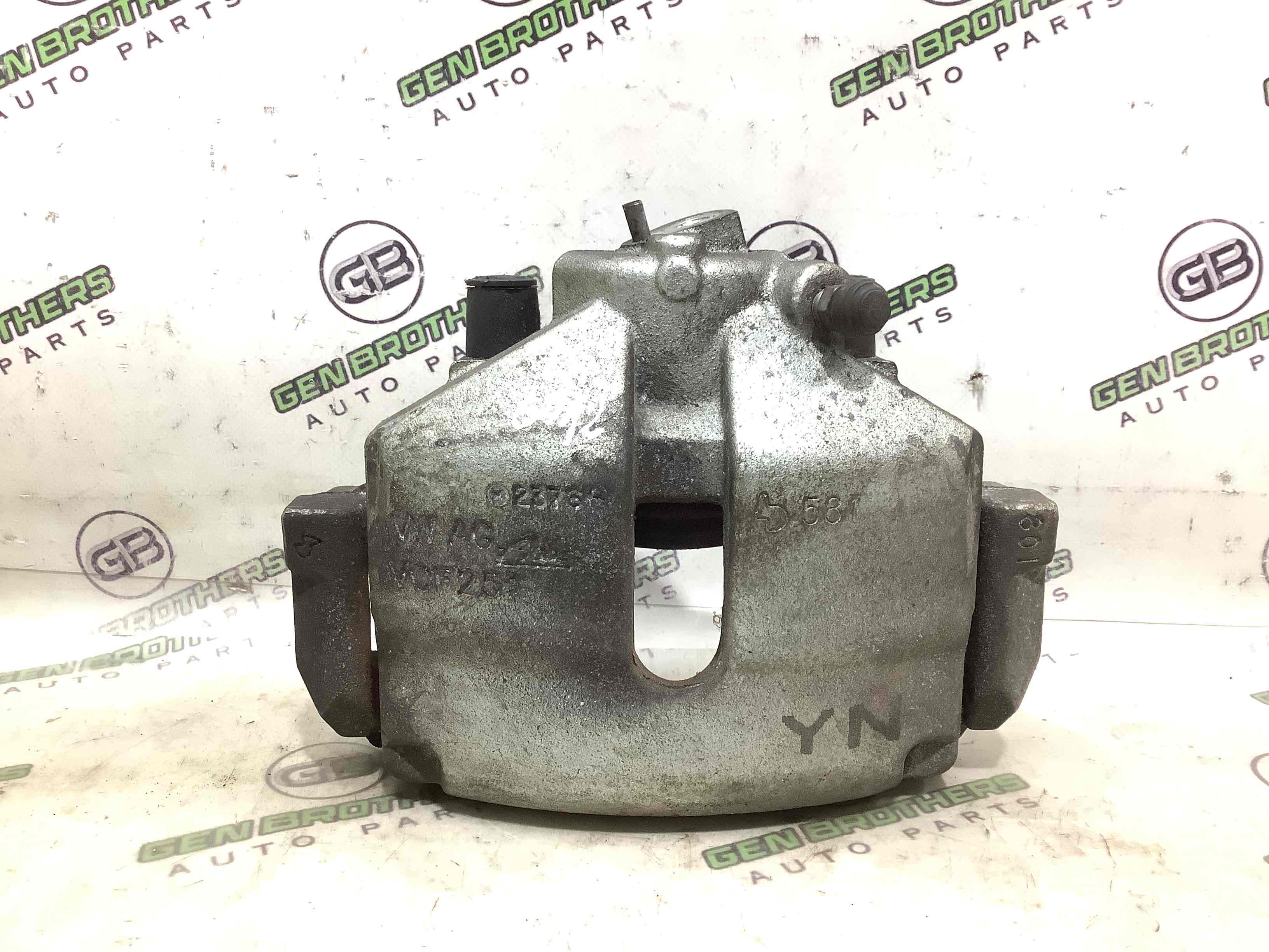 Супорт передній лівий