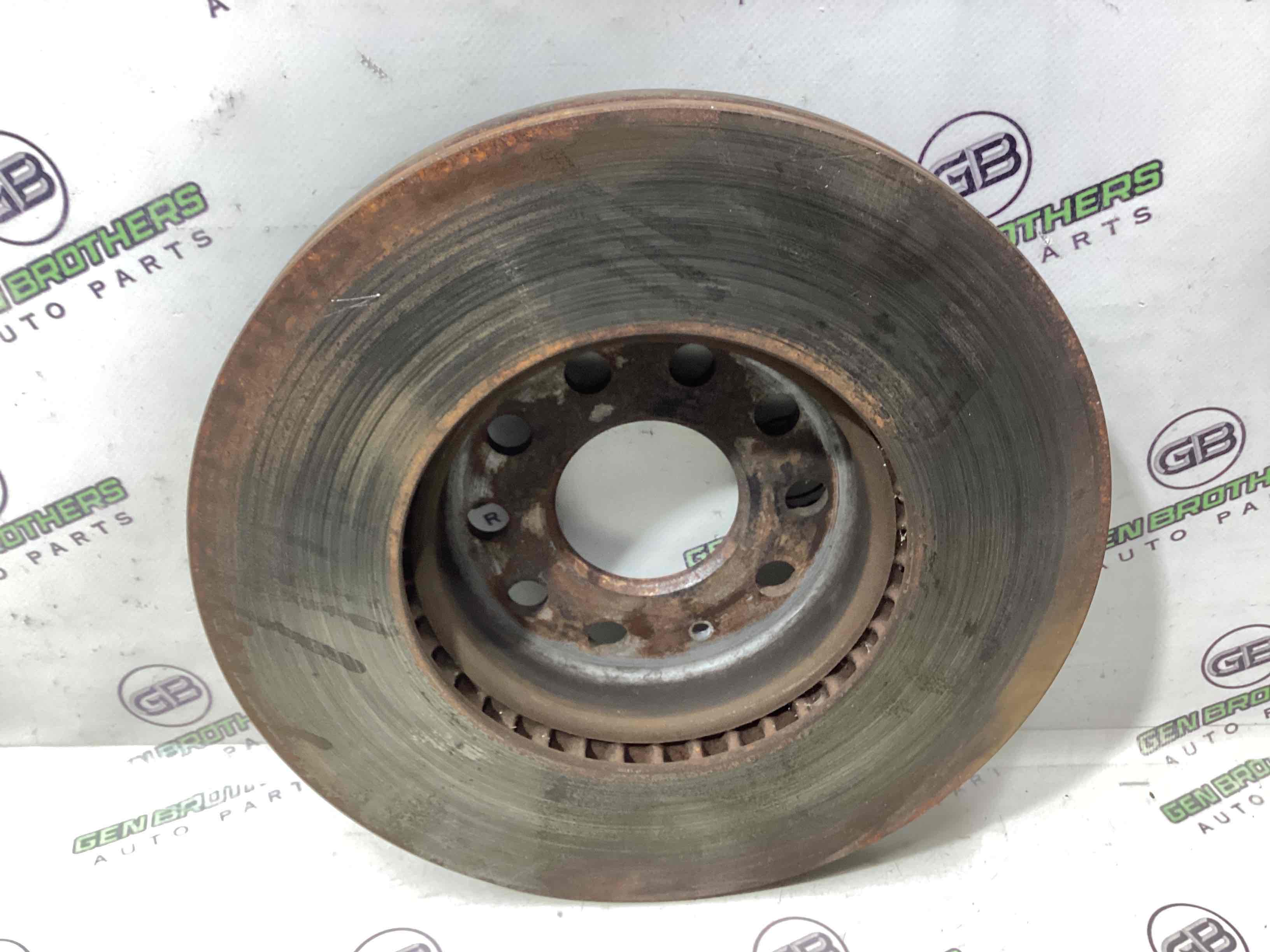 Гальмівний диск передній