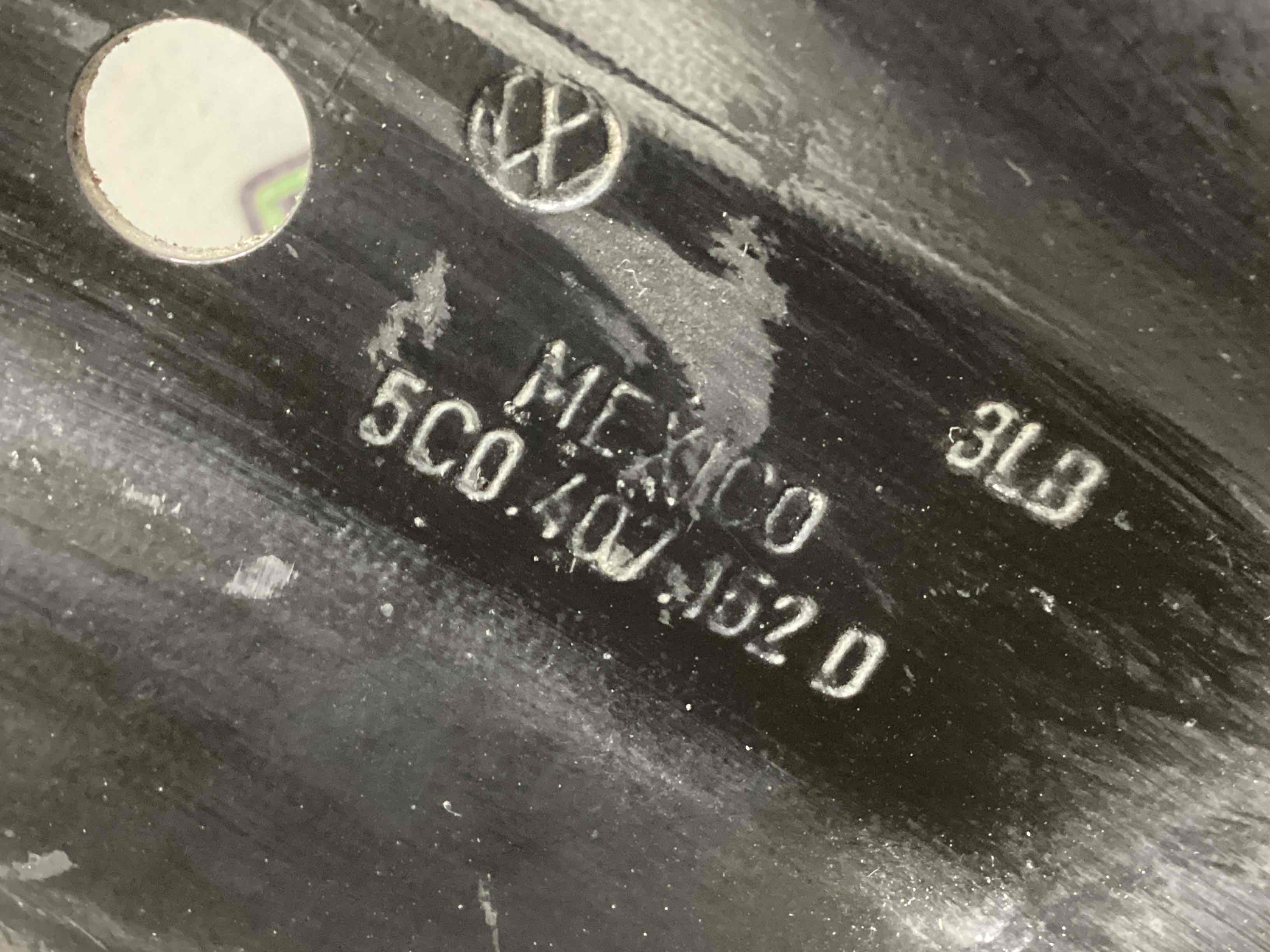 Важіль передній правий