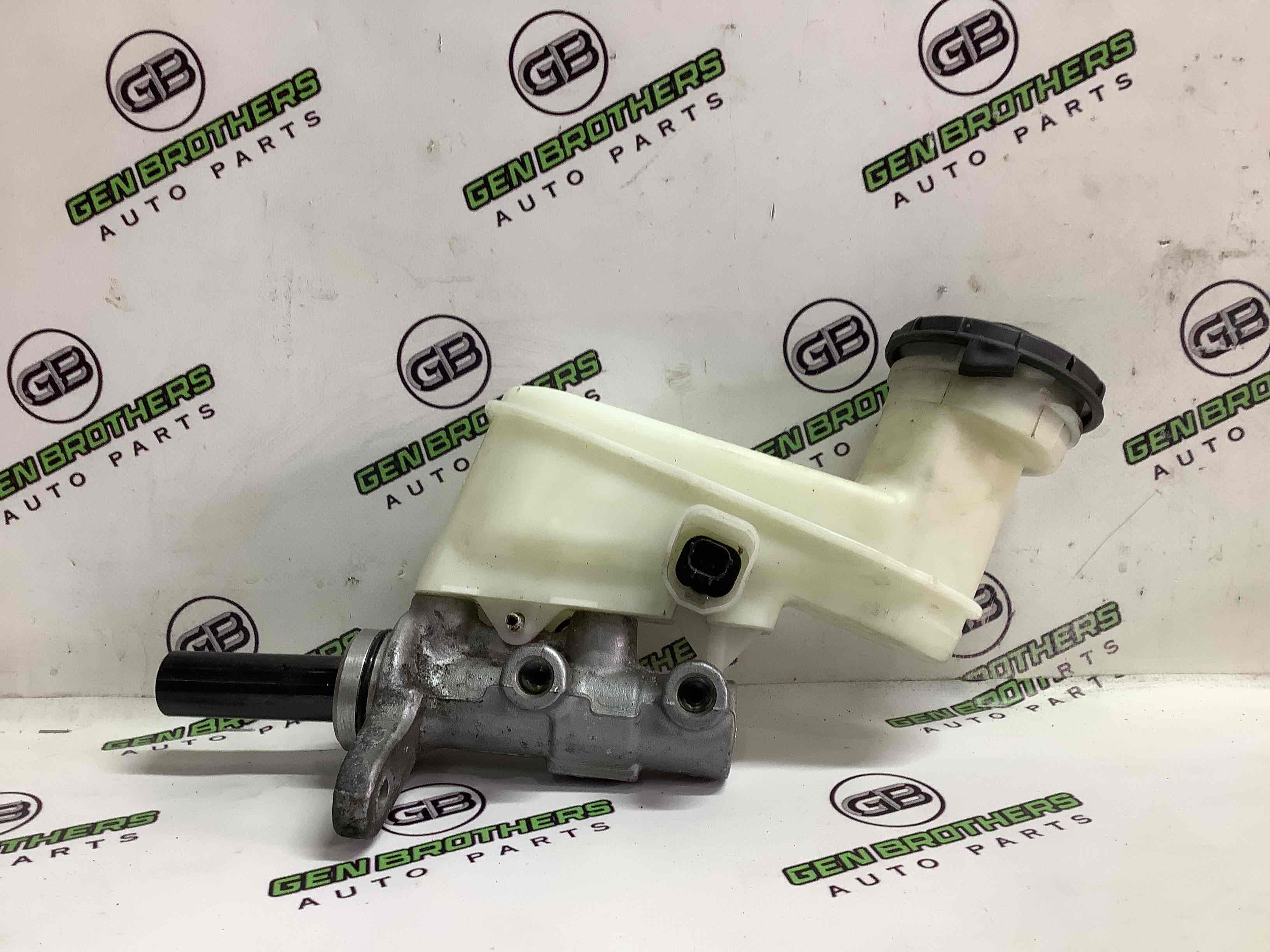 Циліндр гальмівний головний