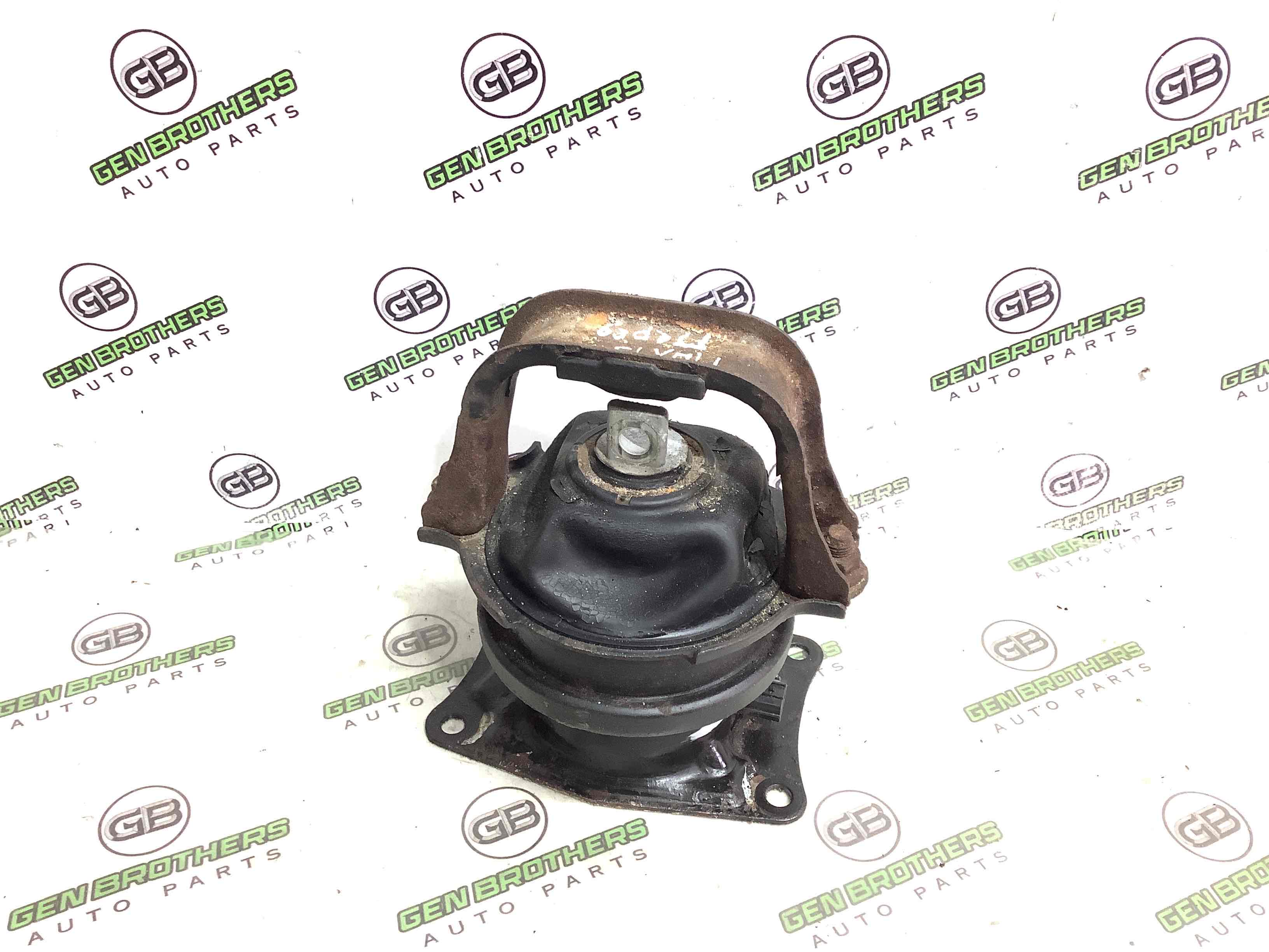 Подушка кріплення двигуна