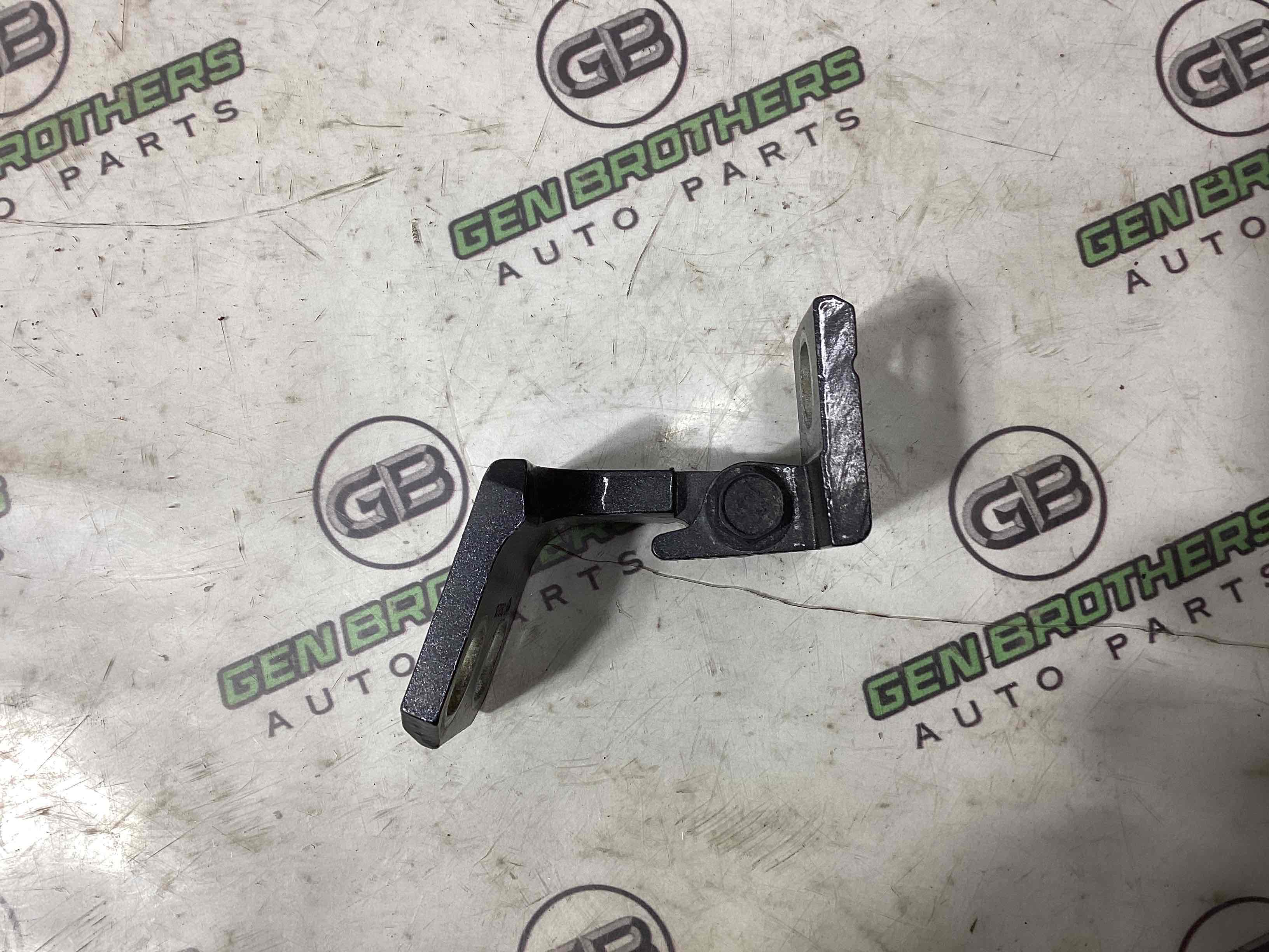 Петля двері, замок двері