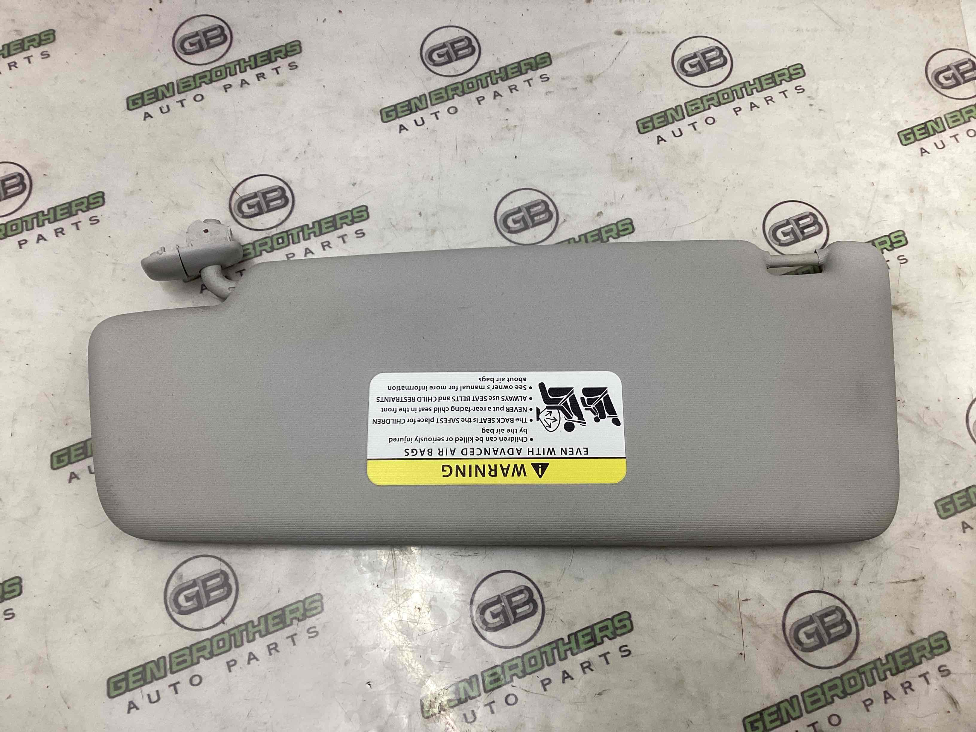 Козирок сонцезахисний