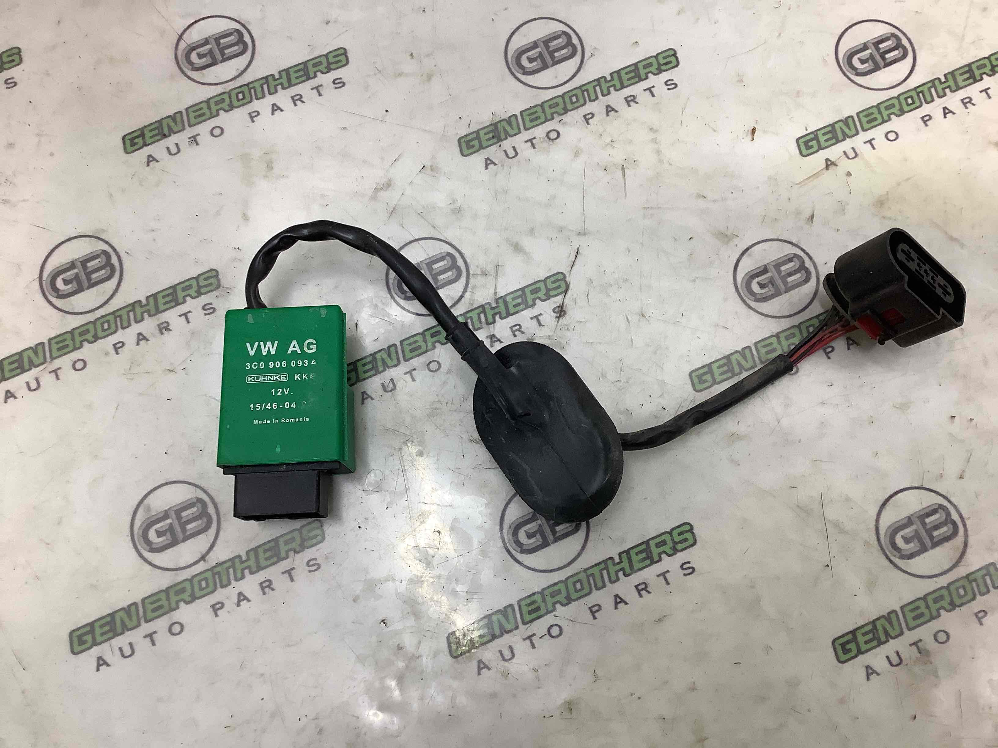 Блок керування паливним насосом