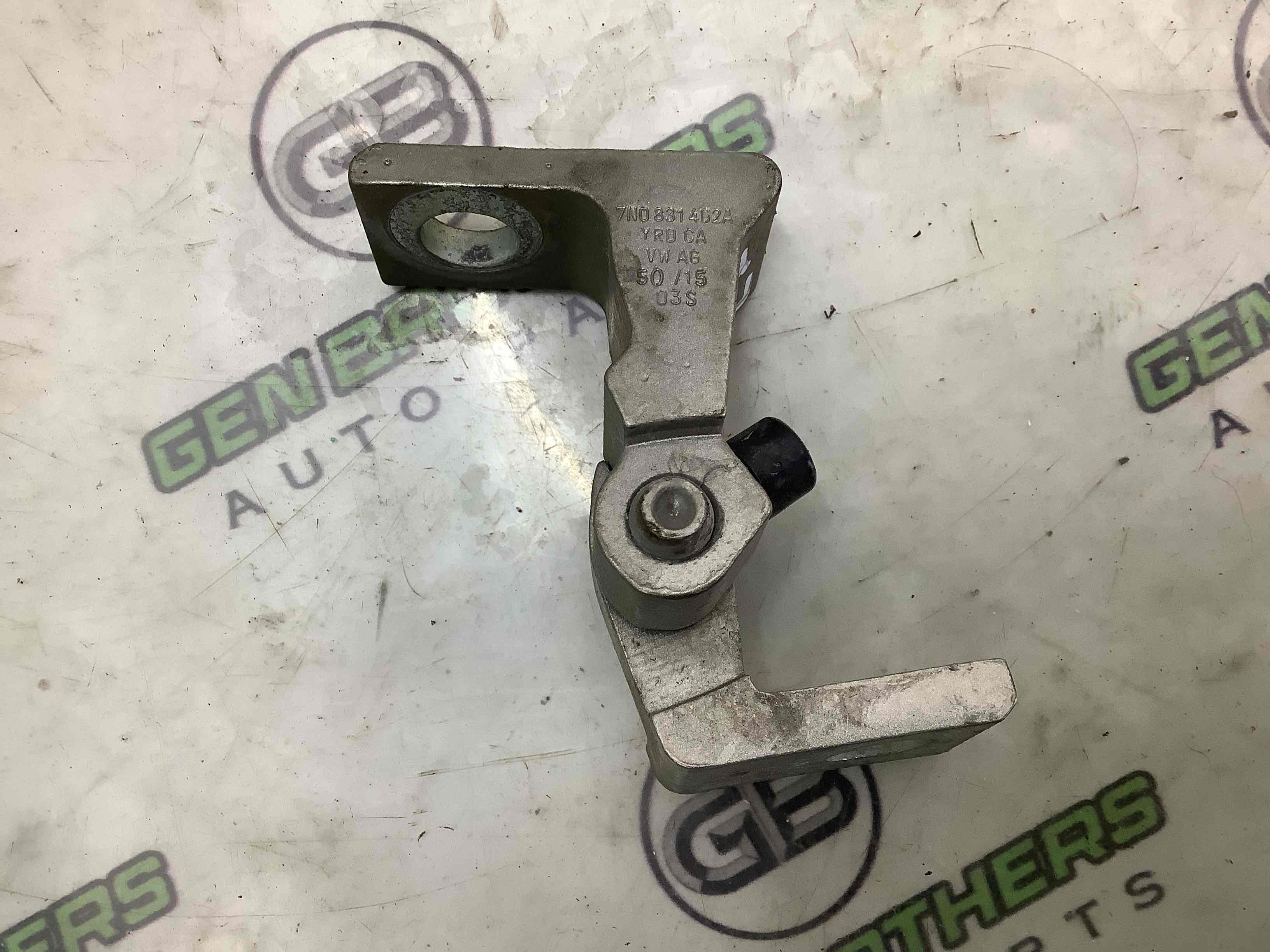 Петля двері, замок двері