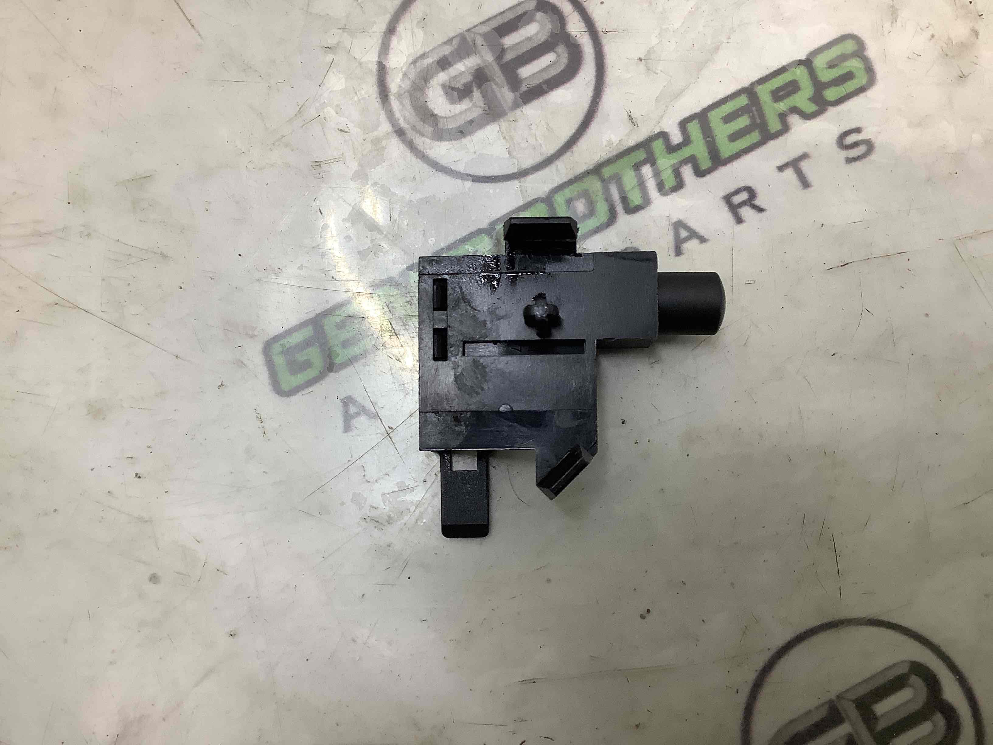 Датчик ручного гальма