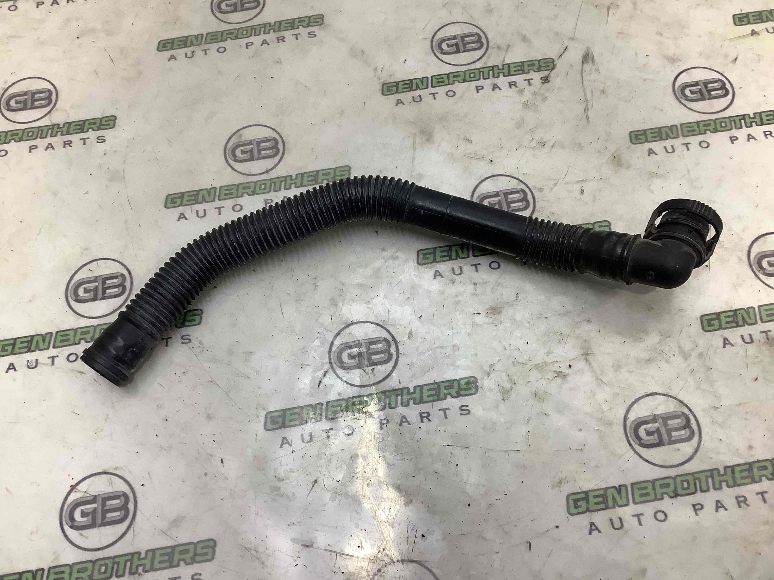 Патрубок повітряного фільтра