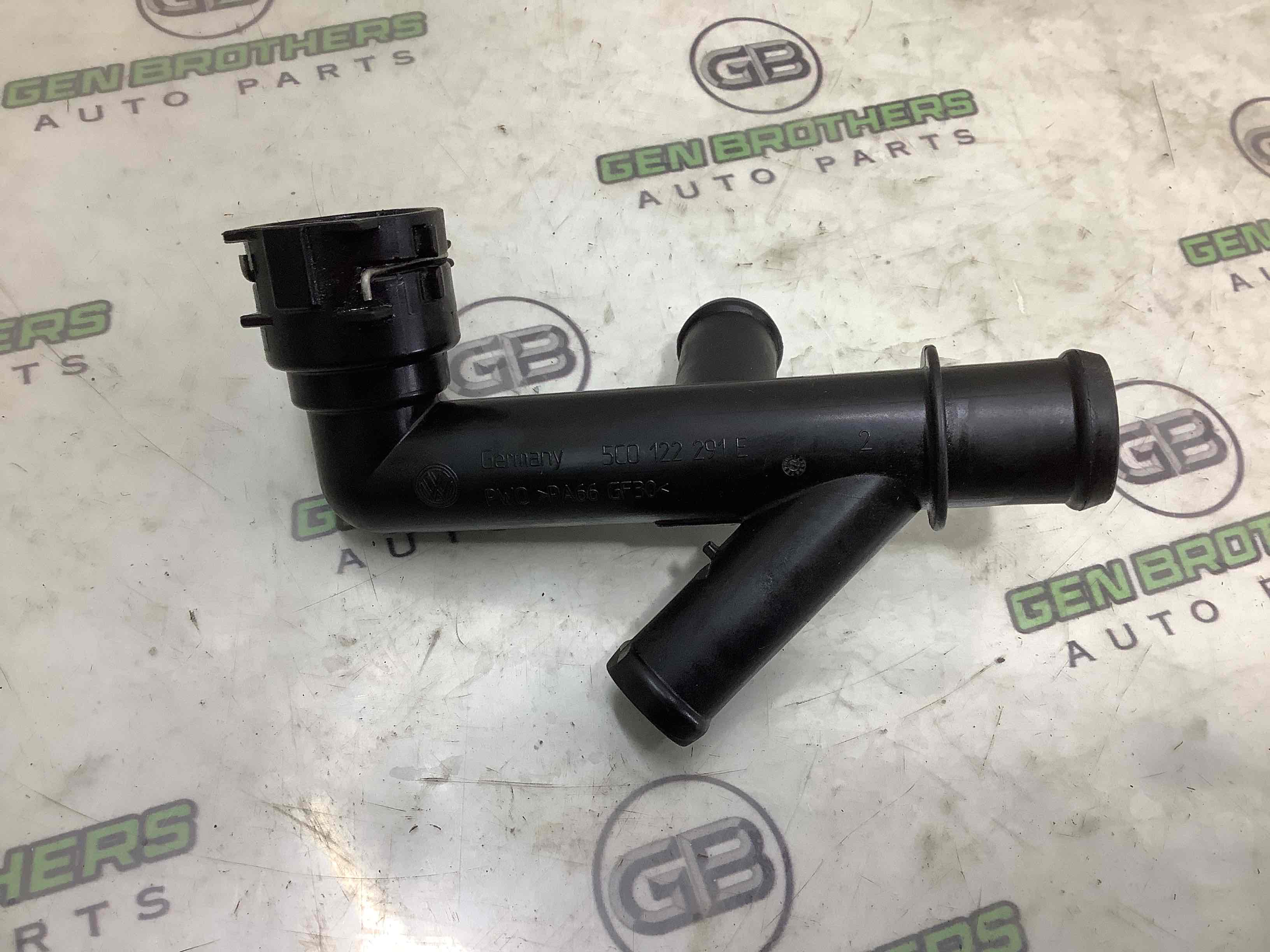 Фланець системи охолодження