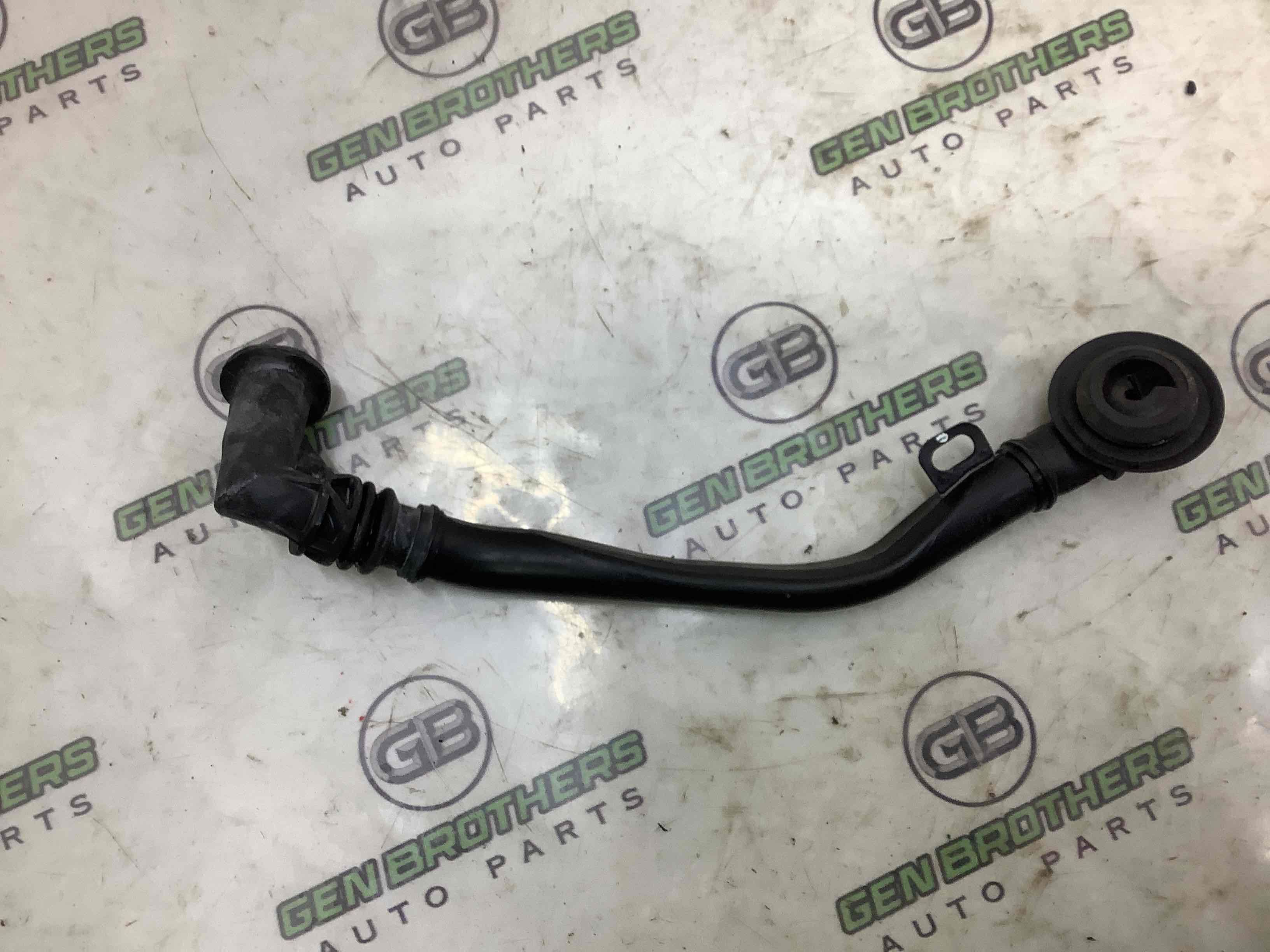 Патрубок трубопровід, шланг