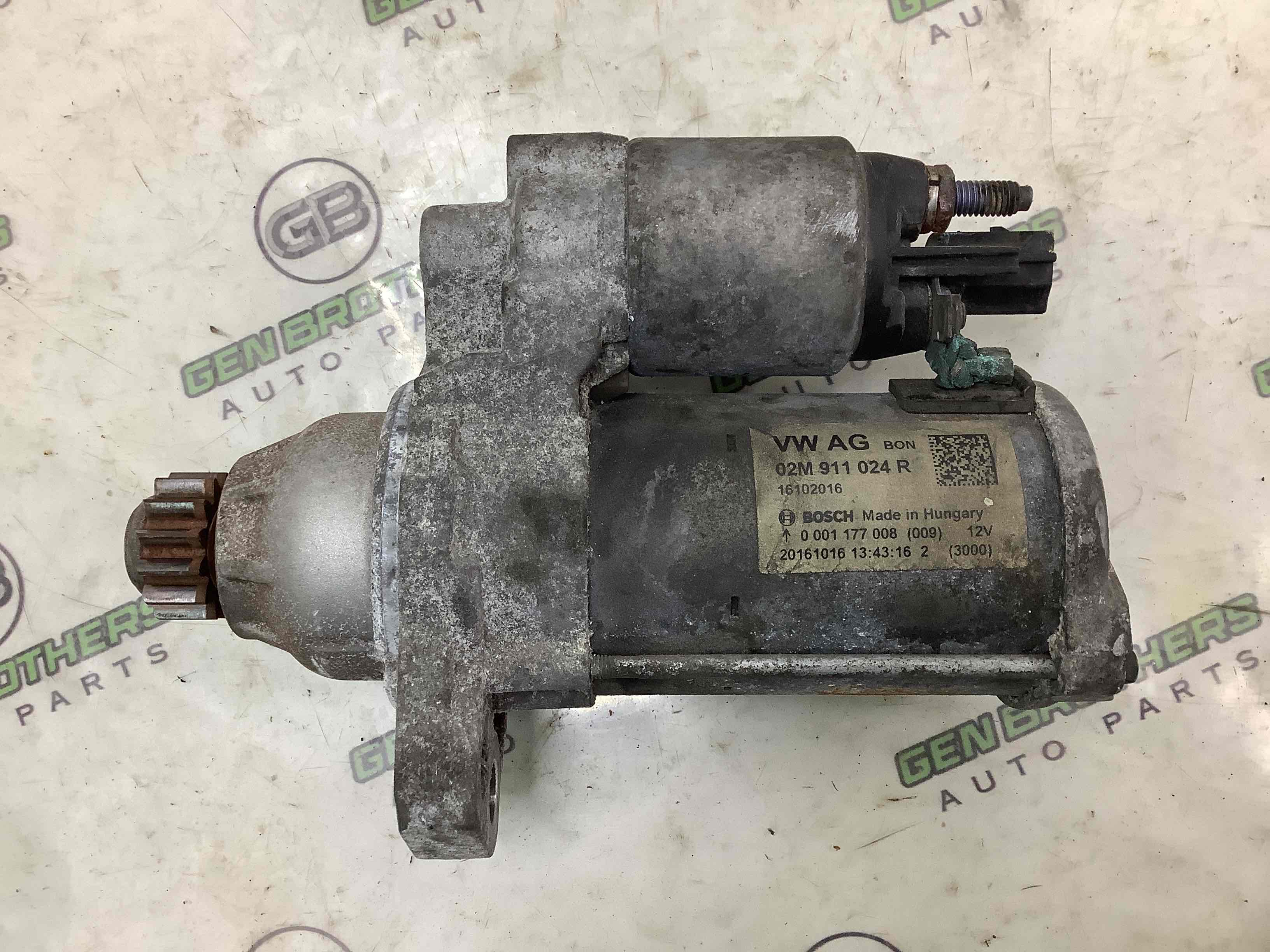 Стартер, кронштейн стартера