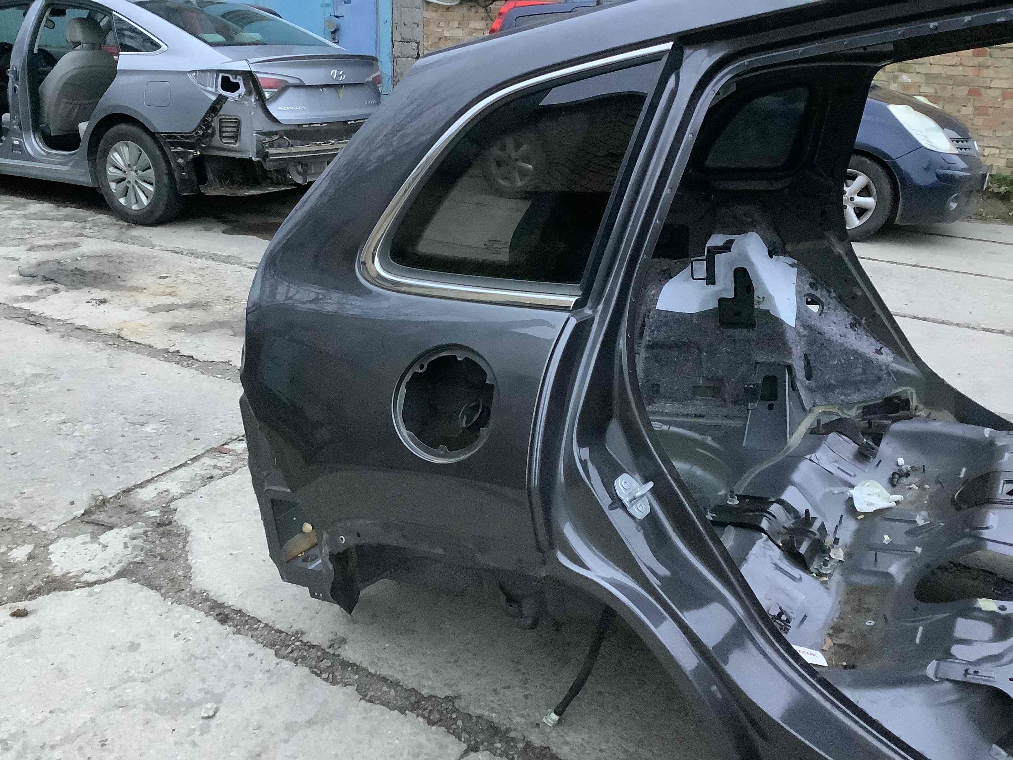 Чверть задня права