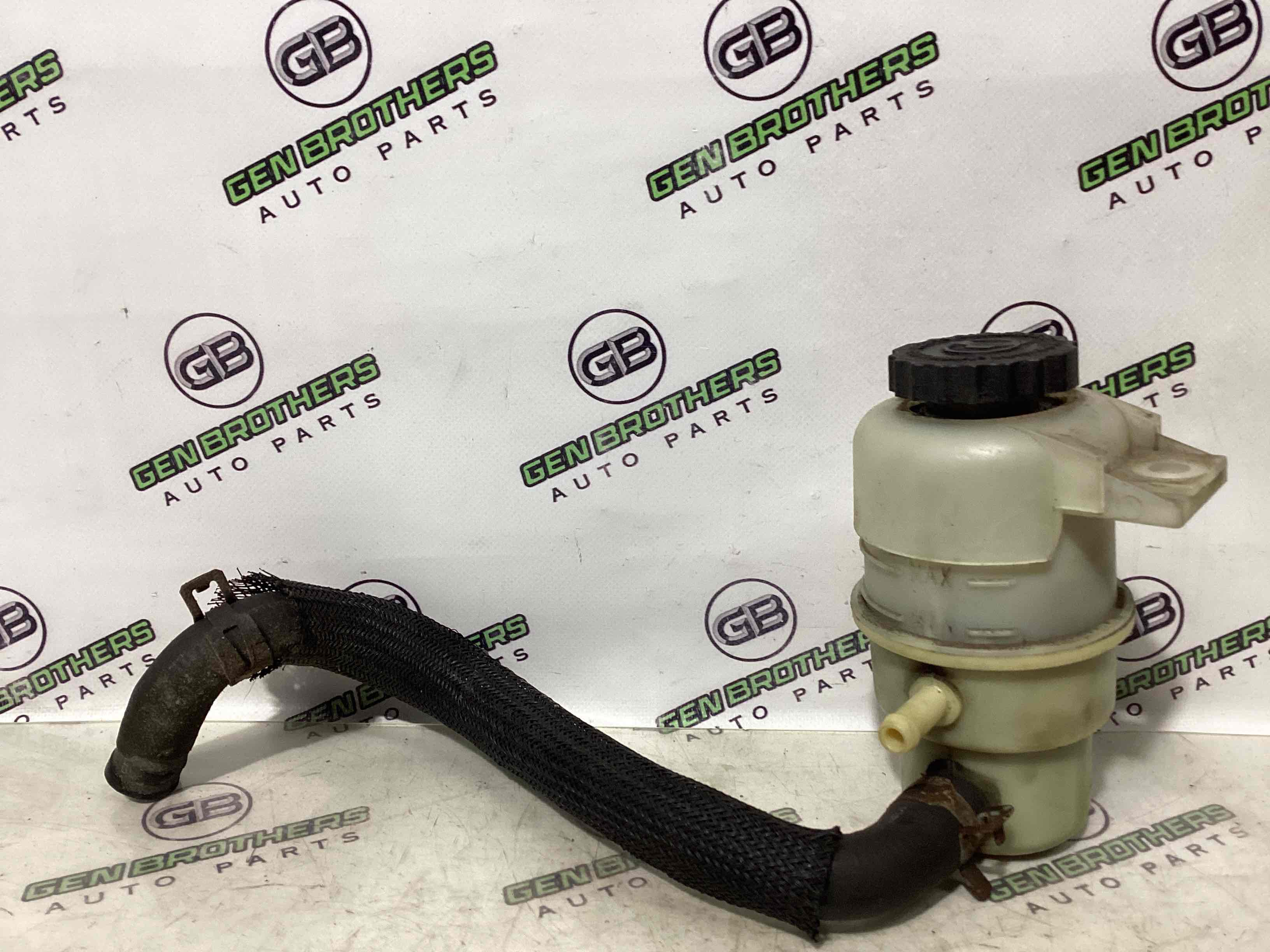 Бачок гідропідсилювача