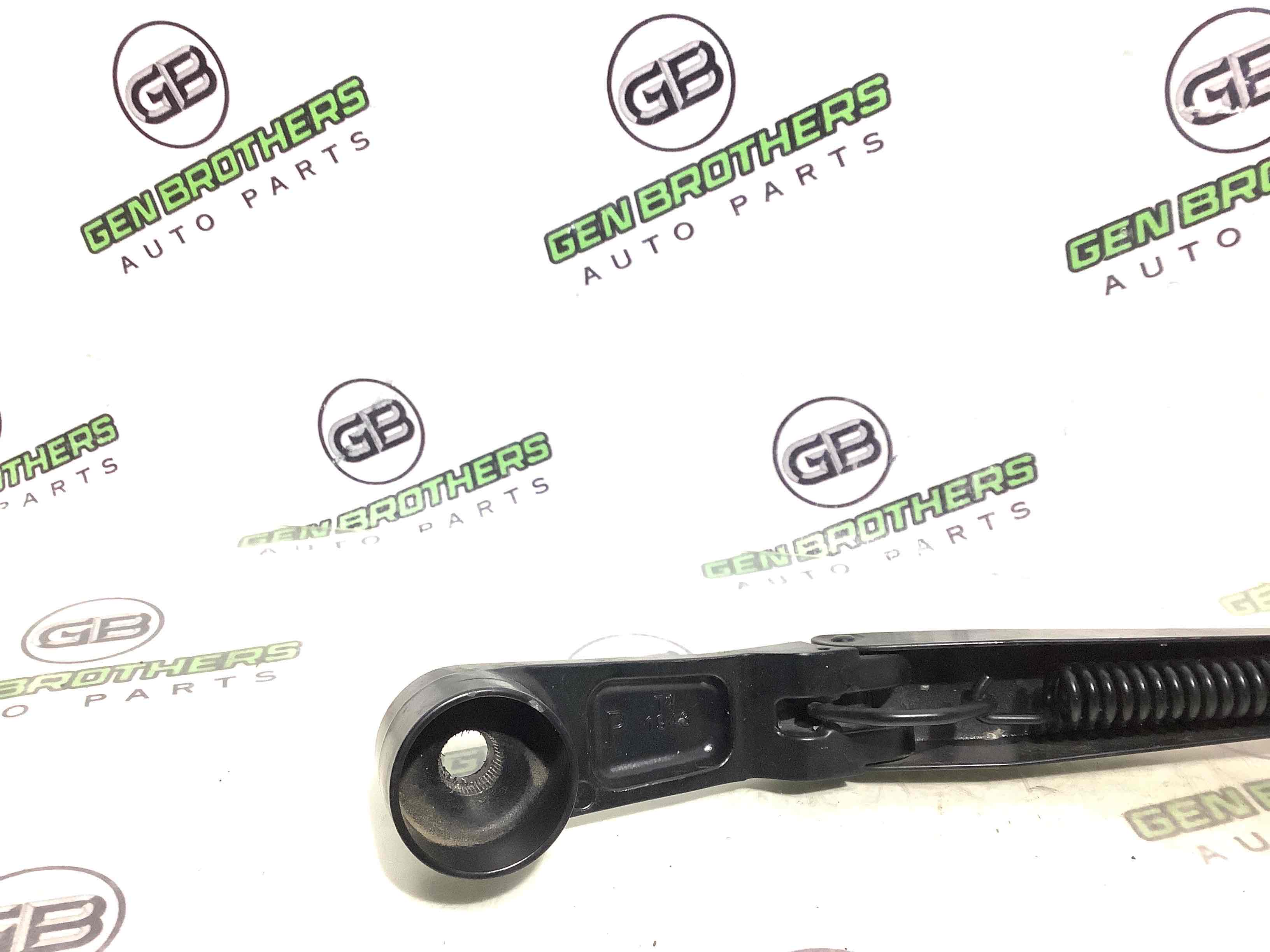 Механізм склоочисника, трапеція двірників