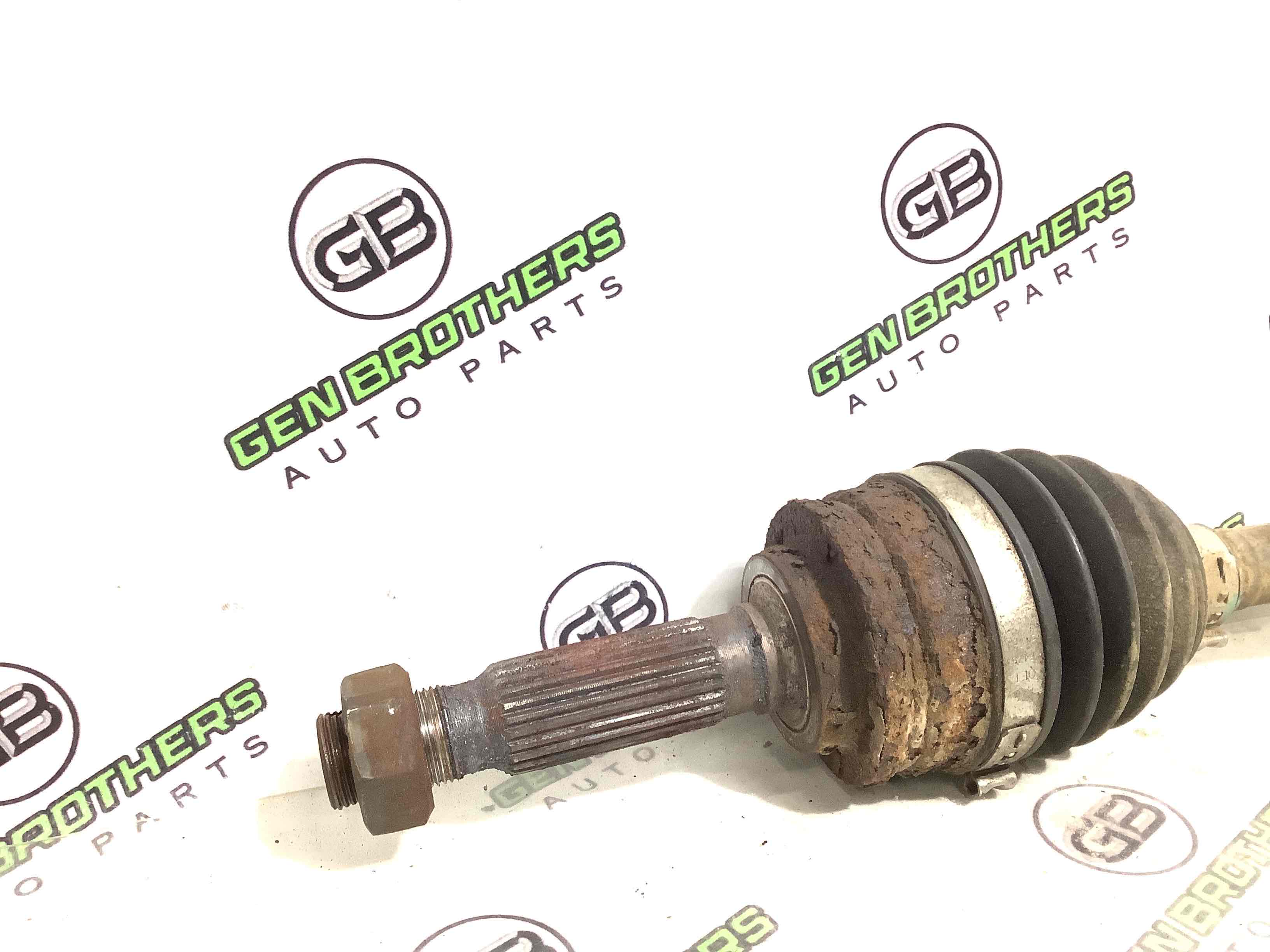 Напіввісь задня ліва