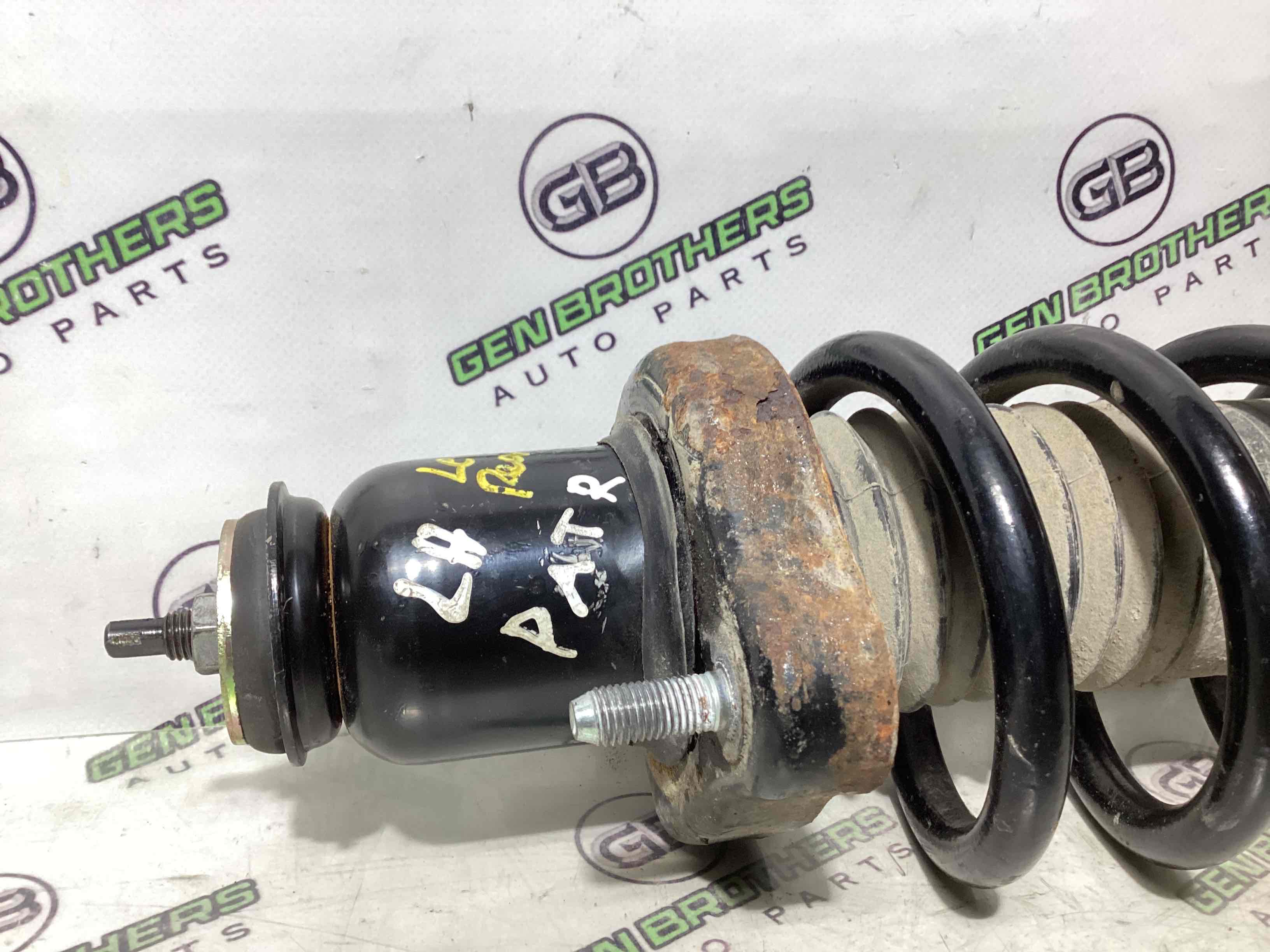 Стійка амортизатора у зборі