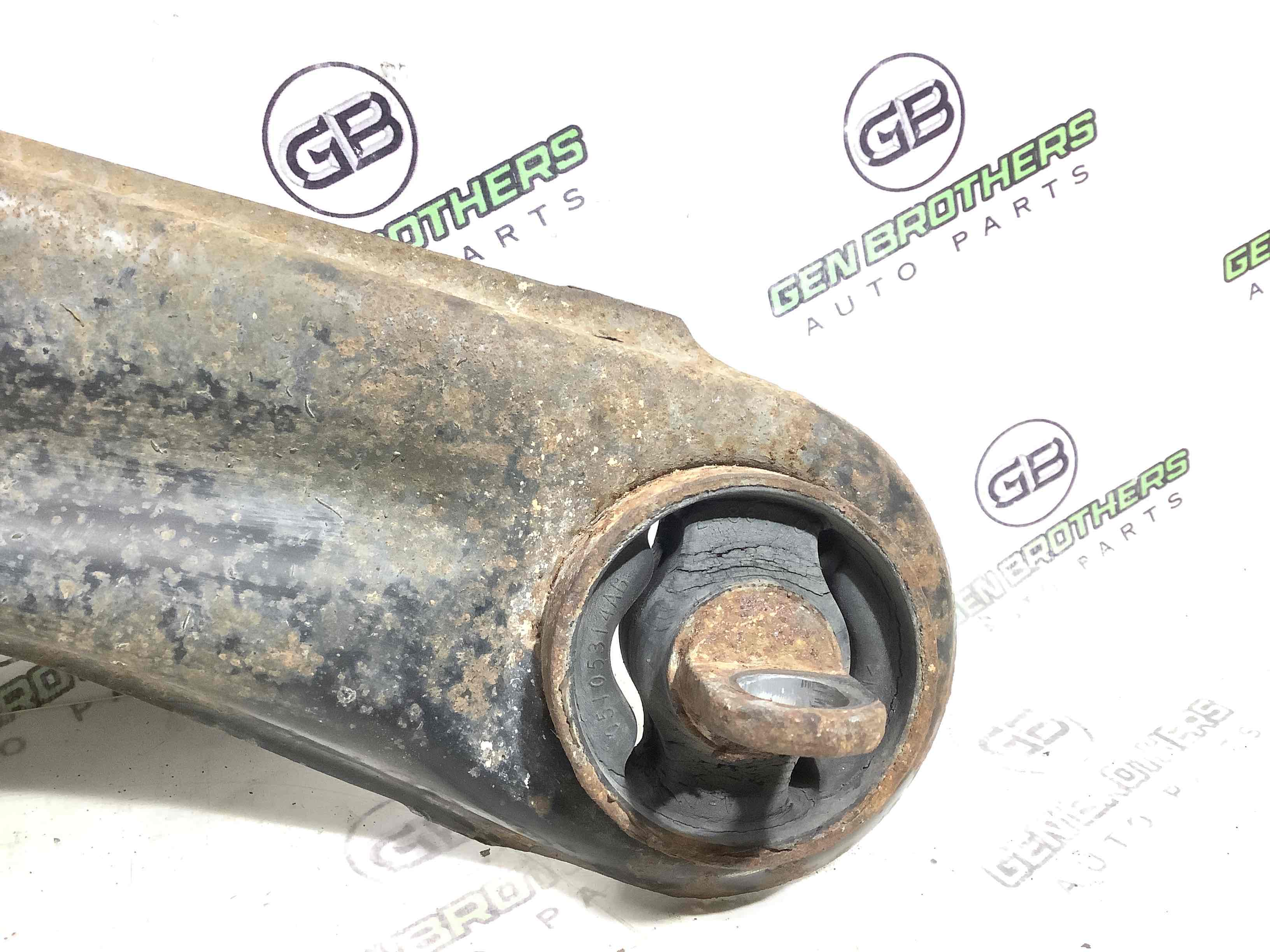 Важіль задній лівий